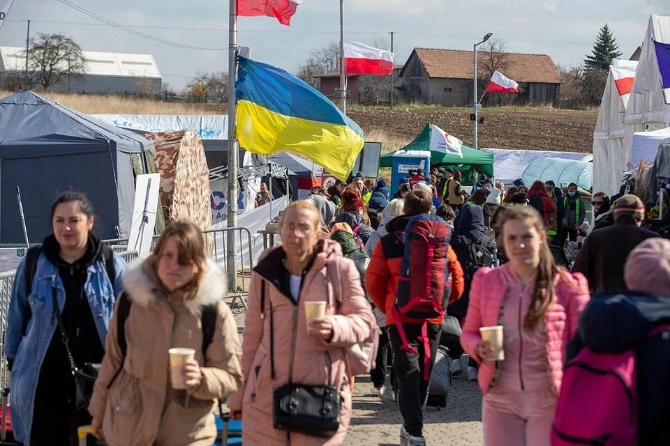 Обман: в Польше начали прозревать в отношении украинских беженцев - Политика, Риа Новости, Спецоперация, Беженцы в ЕС, Польша, Длиннопост