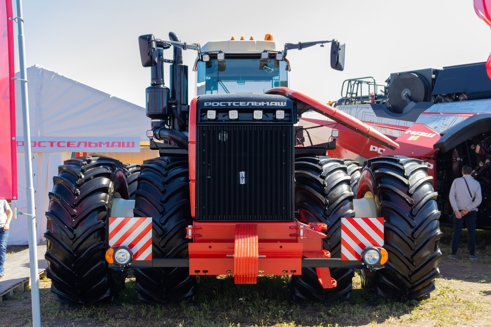 Siberian Field Day 2022 part 2 - My, The photo, Сельское хозяйство, Exhibition, Tractor, Combine harvester, Field, Technics, Agricultural machinery, Barnaul, Summer, Canon, Longpost