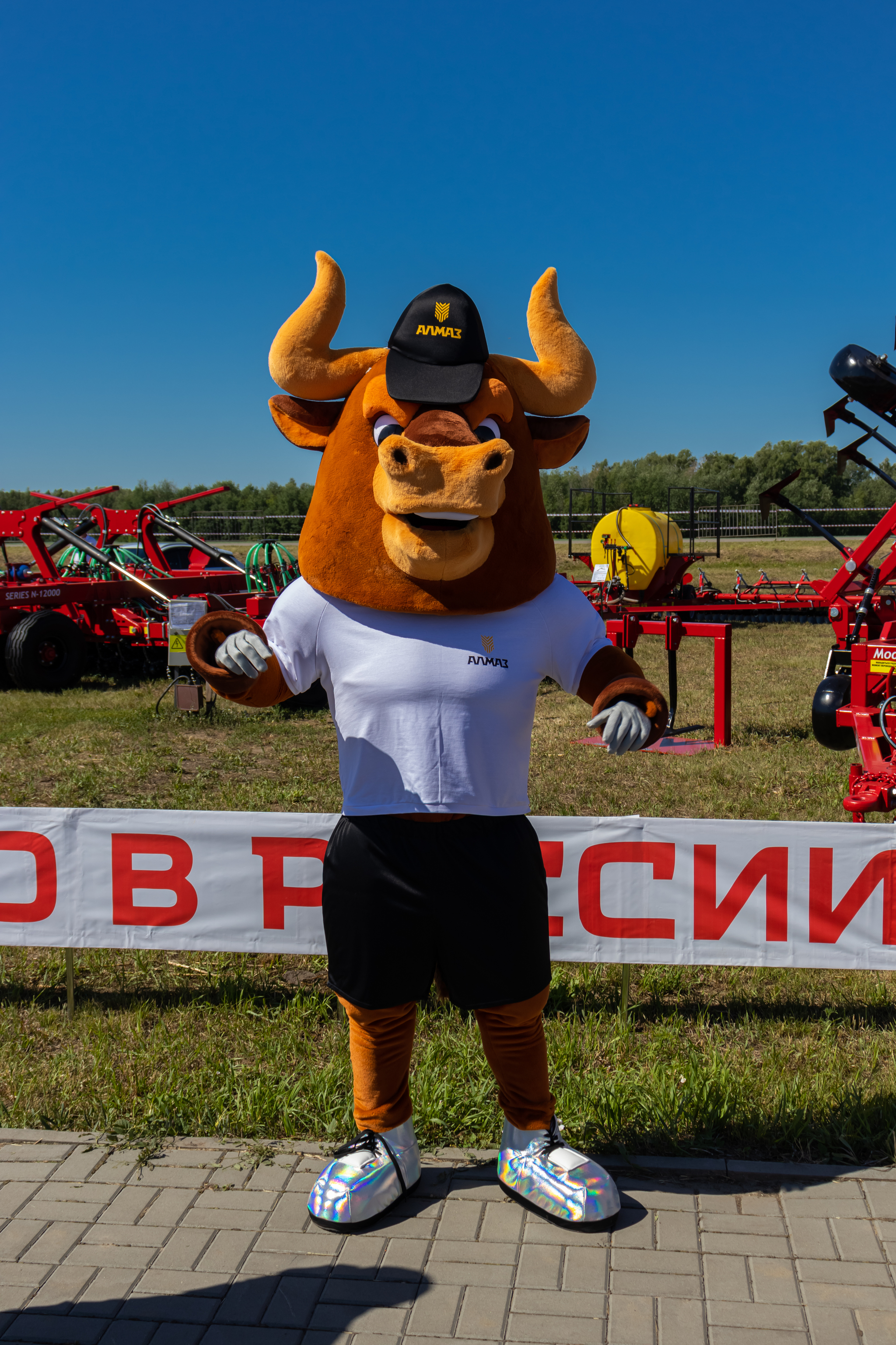 Siberian Field Day 2022 part 2 - My, The photo, Сельское хозяйство, Exhibition, Tractor, Combine harvester, Field, Technics, Agricultural machinery, Barnaul, Summer, Canon, Longpost