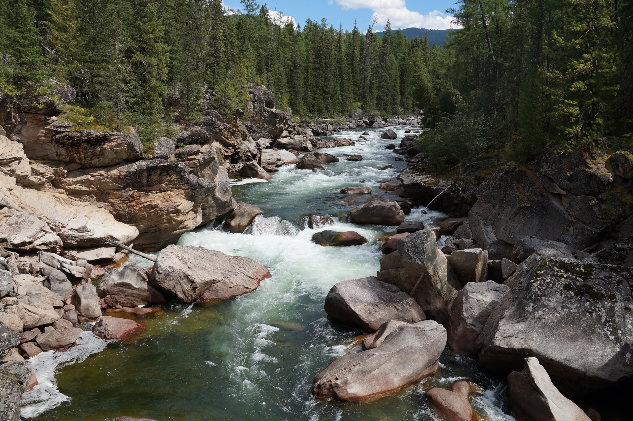 Chulyshman () is a river in the Altai Republic, Russia. It flows into Lake Teletskoye - My, The photo, beauty of nature, The nature of Russia, Nature, The rocks, Altai Republic, Siberia, River, Chulyshman, The mountains, Bridge, Landscape, Tourism, Summer, Travels, Travel across Russia, beauty, Sky, Tree, Gotta go, Longpost