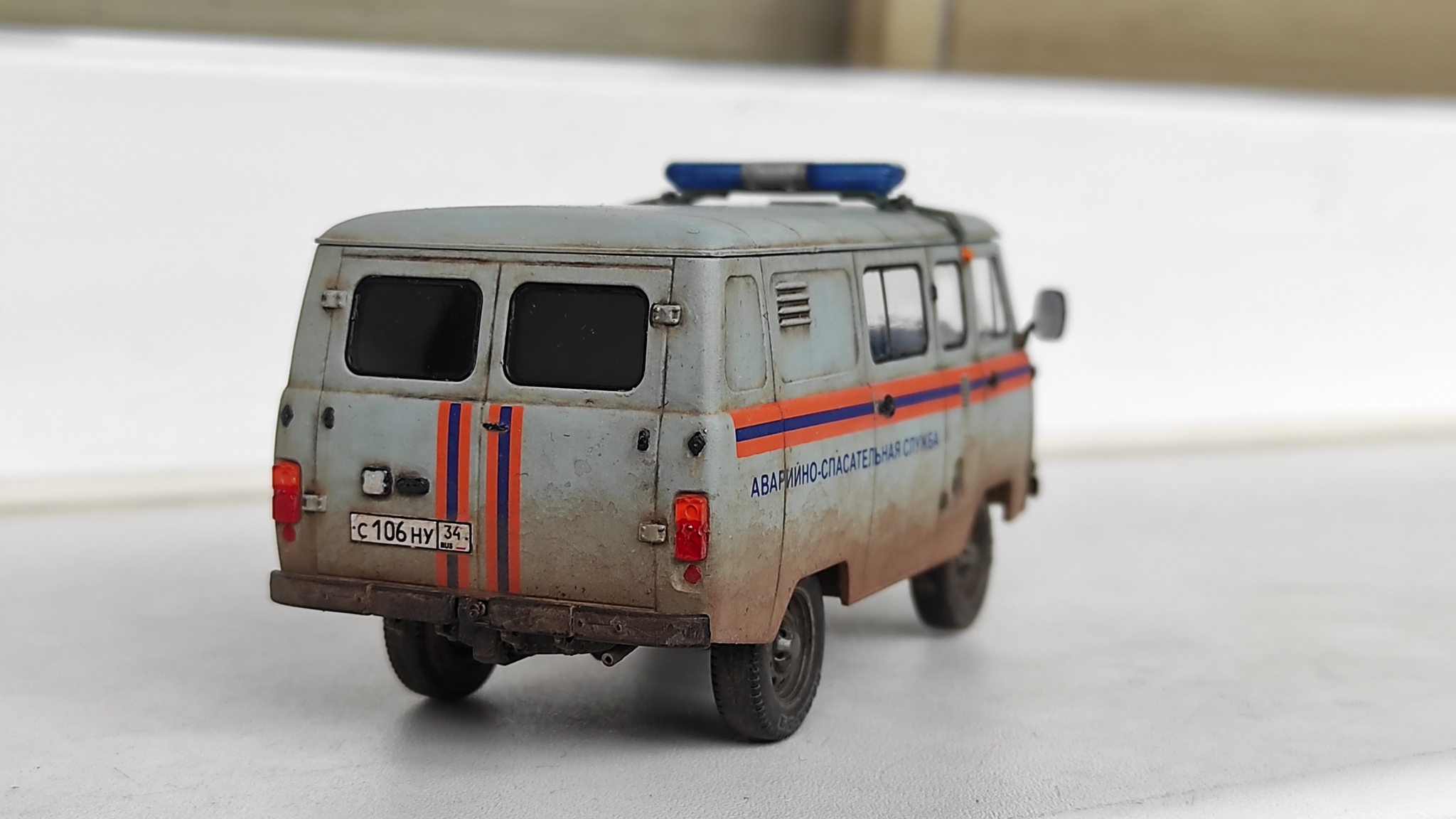 UAZ 3909 in the livery of the Ministry of Emergency Situations - My, Modeling, Stand modeling, UAZ, Scale model, Painting miniatures, Scale 1:35, Longpost