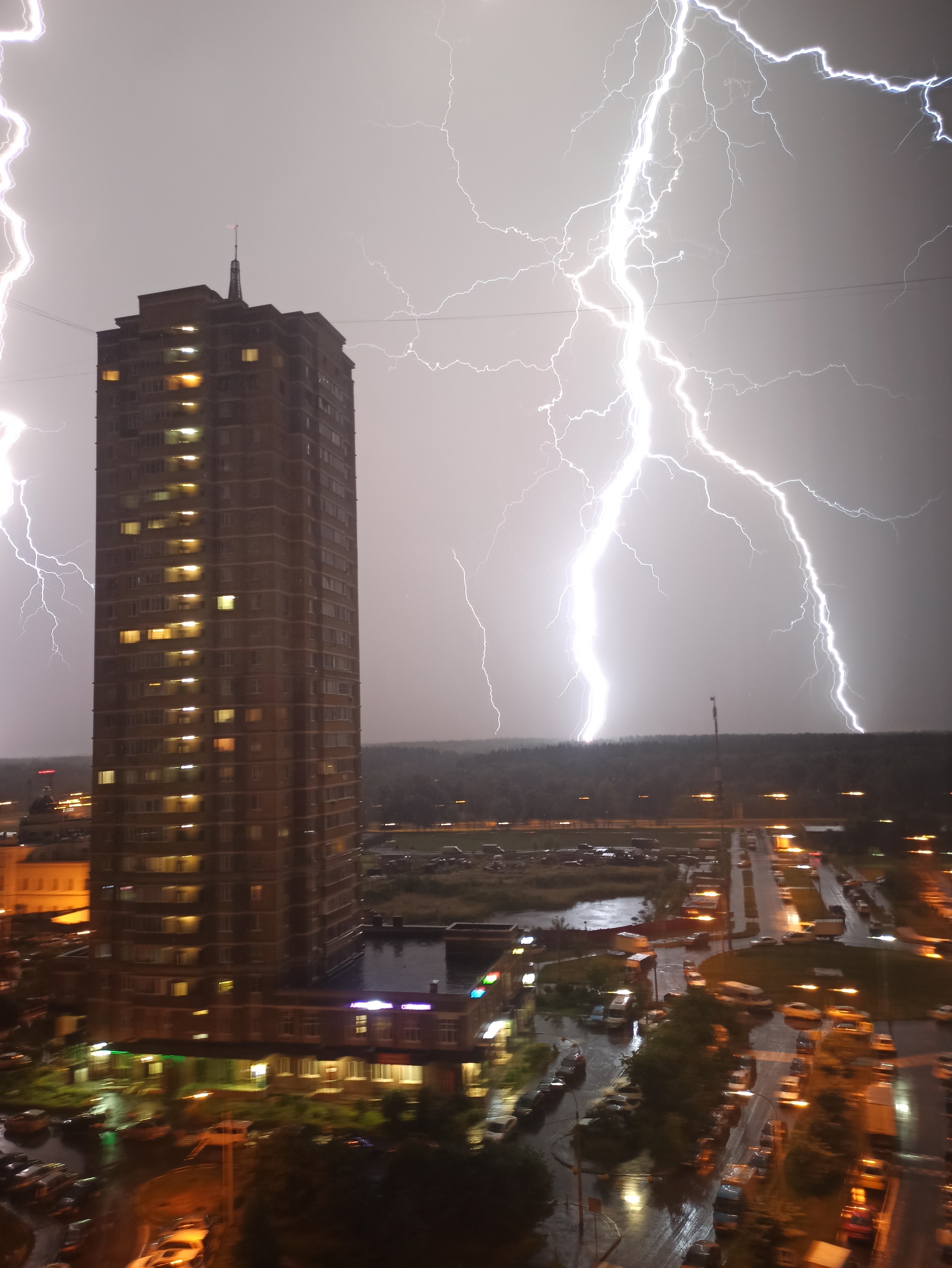 Thunderstorm on the night of July 10 - My, Thunderstorm, Moscow, Подмосковье, Lightning, Longpost