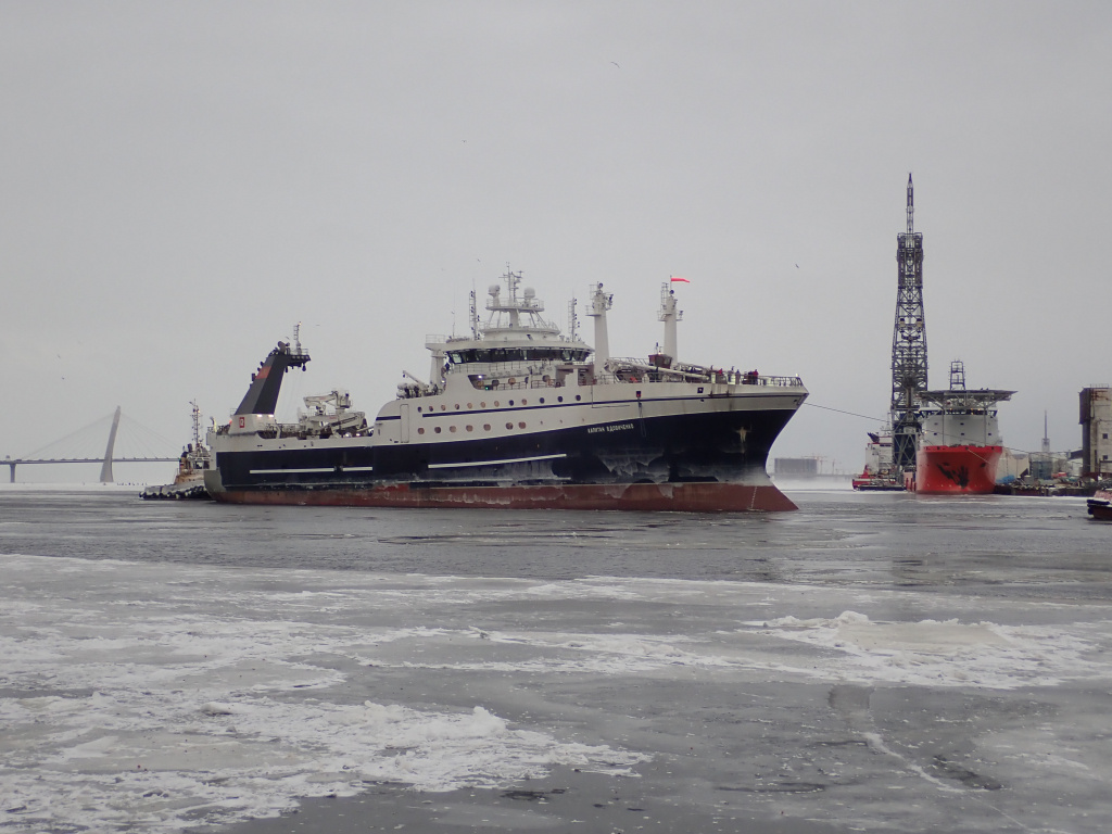 In St. Petersburg, 3 vessels for fishing were handed over in 1 day - news, Russia, Positive, Shipbuilding, Saint Petersburg, Sdelanounas ru, Longpost