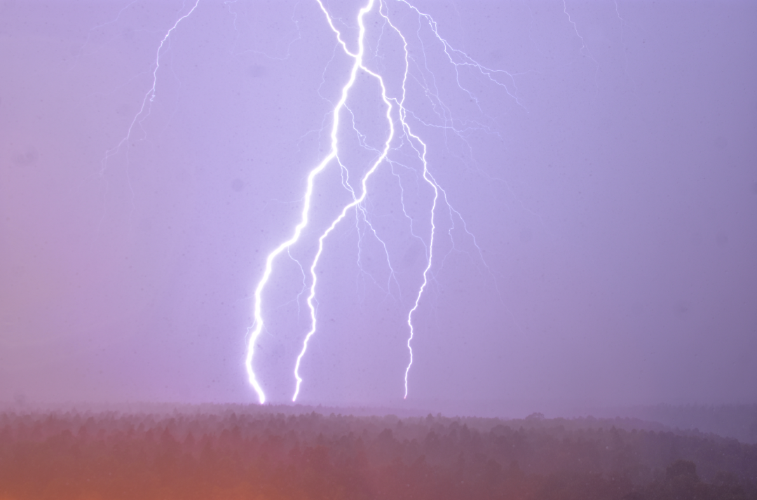 Response to the post Night thunderstorm in the Suburbs of Moscow 10.07.22 - My, Thunderstorm, Lightning, The photo, Reply to post, Longpost