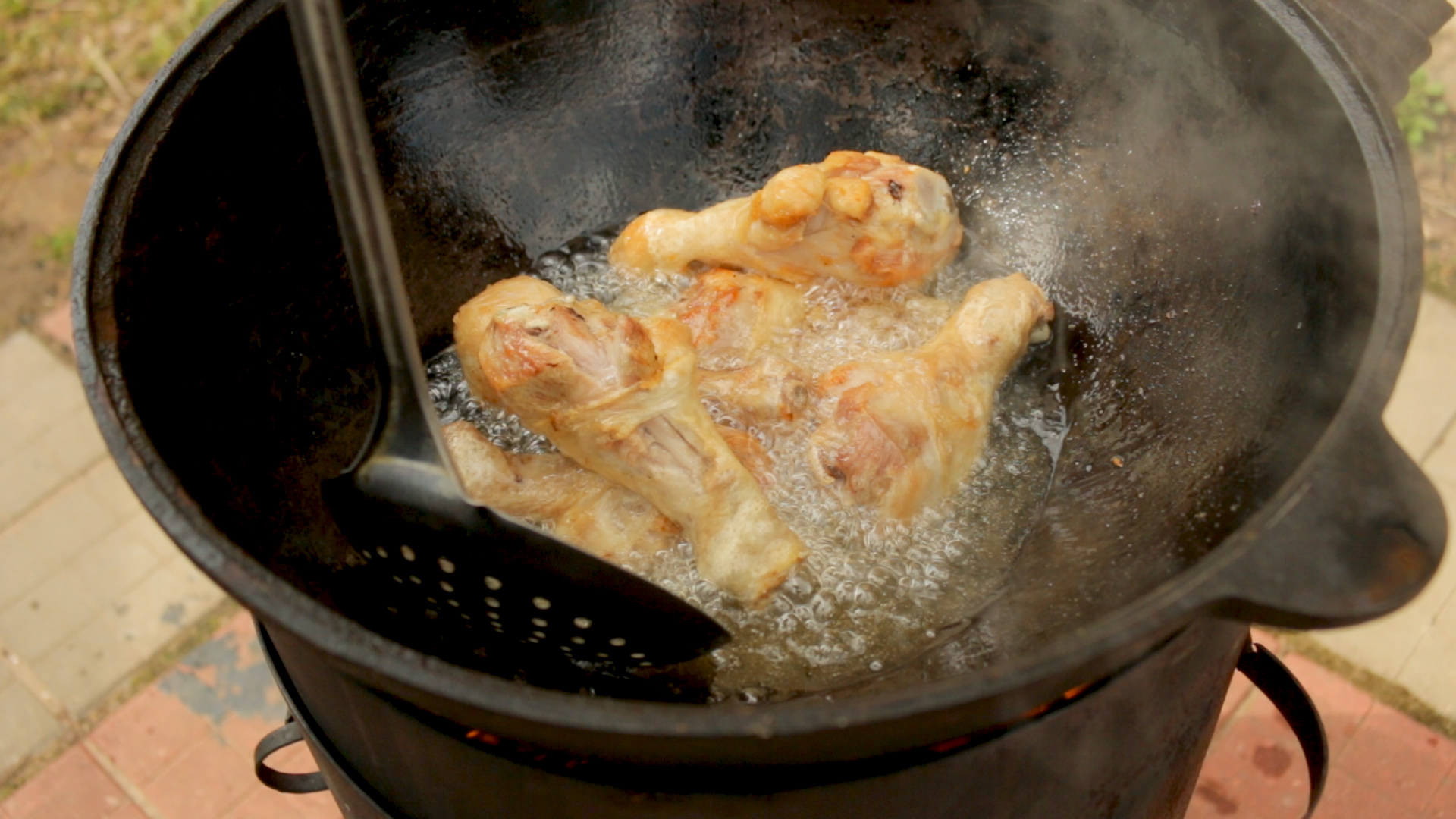 Курица в казане на костре: пошаговый рецепт