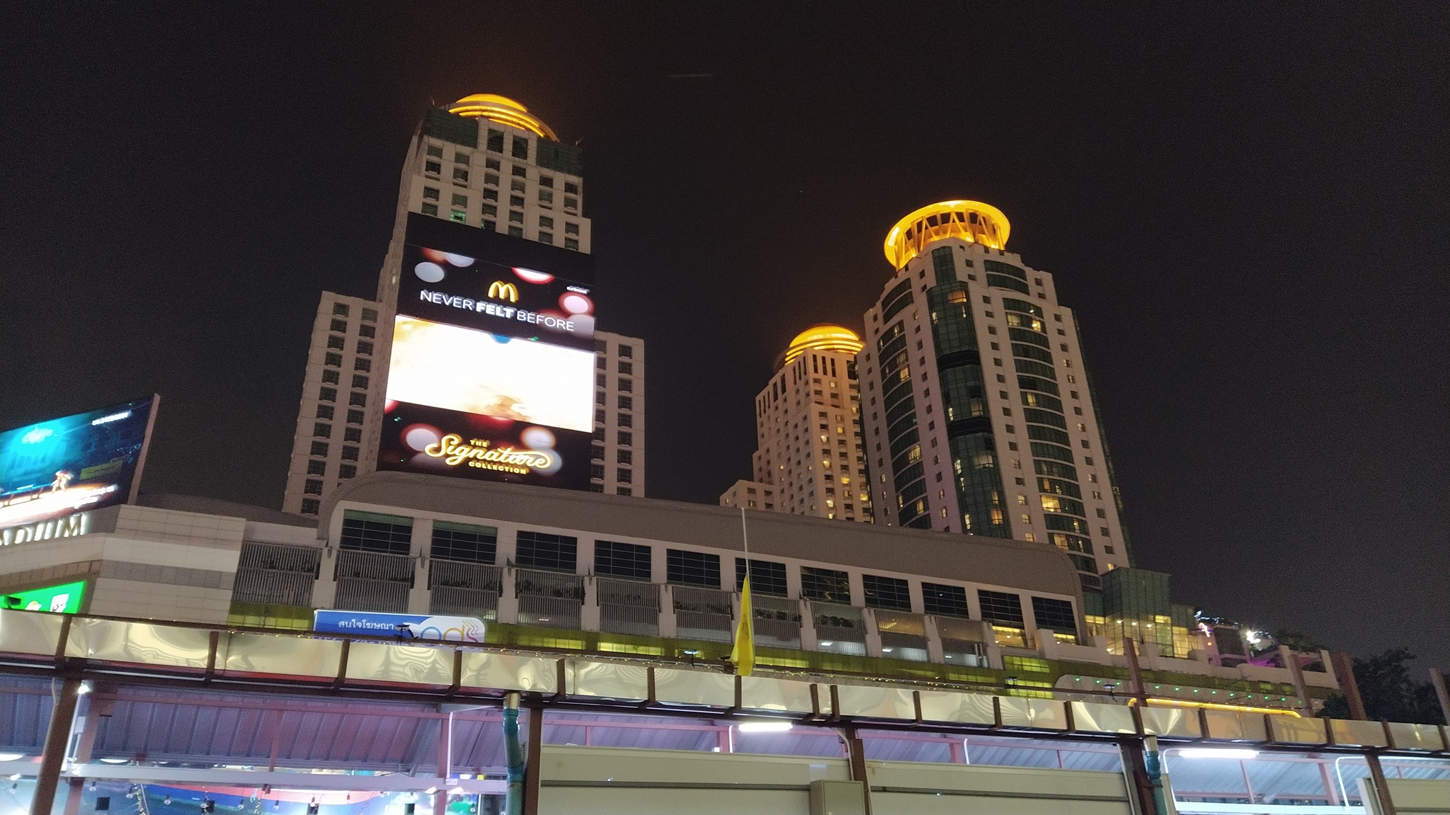 Night Bangkok - My, Bangkok, Thailand, Night, Town, Night city, Travels, Longpost