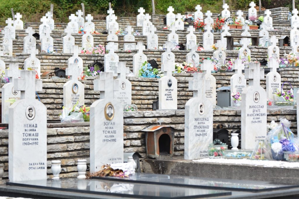 Srebrenica (Zalazie) 1992. - Politics, Media and press, Serbia, Bosnia and Herzegovina, Serbs, Yugoslavia, Civil War, Srebrenica, Victim, The crime, War crimes, Memory, news, Civilians, Murder, Longpost