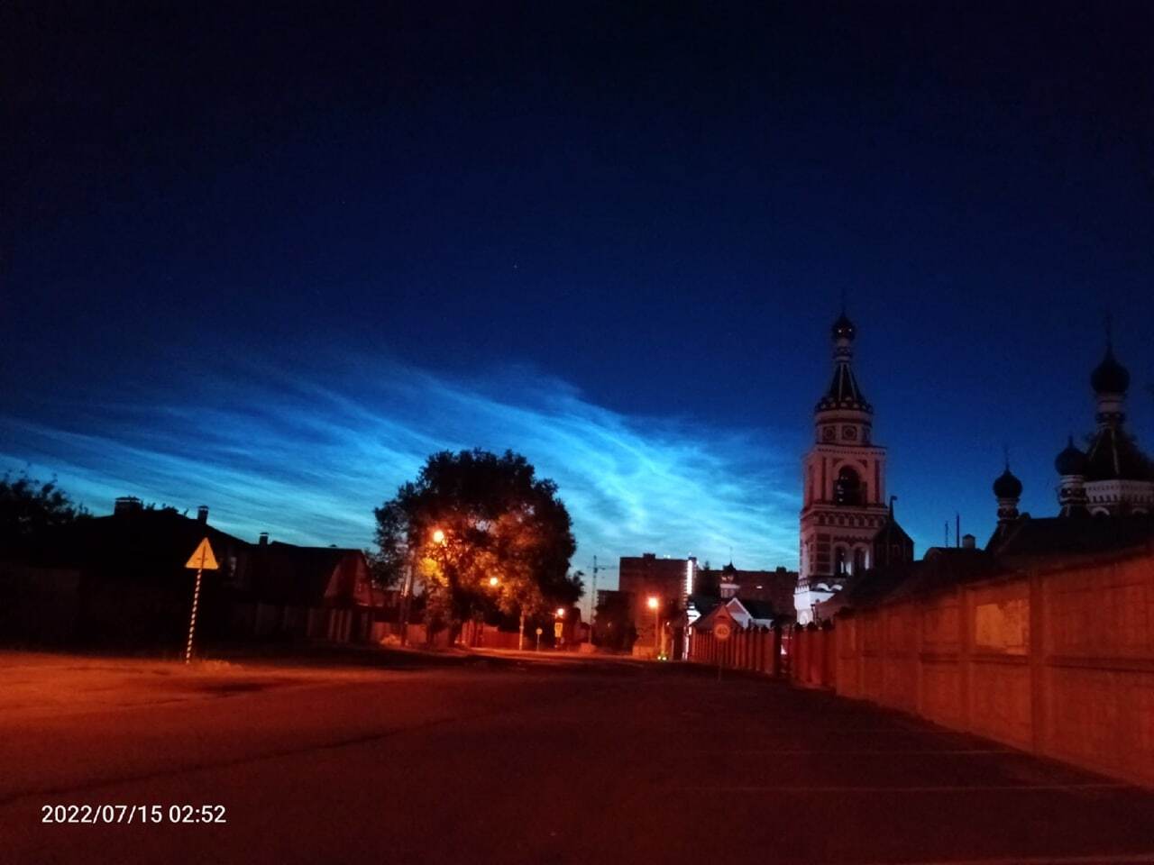 Отголоски белых ночей - Воронеж, Серебристые облака, Погодное явление, Природа, Фотография, Природные явления