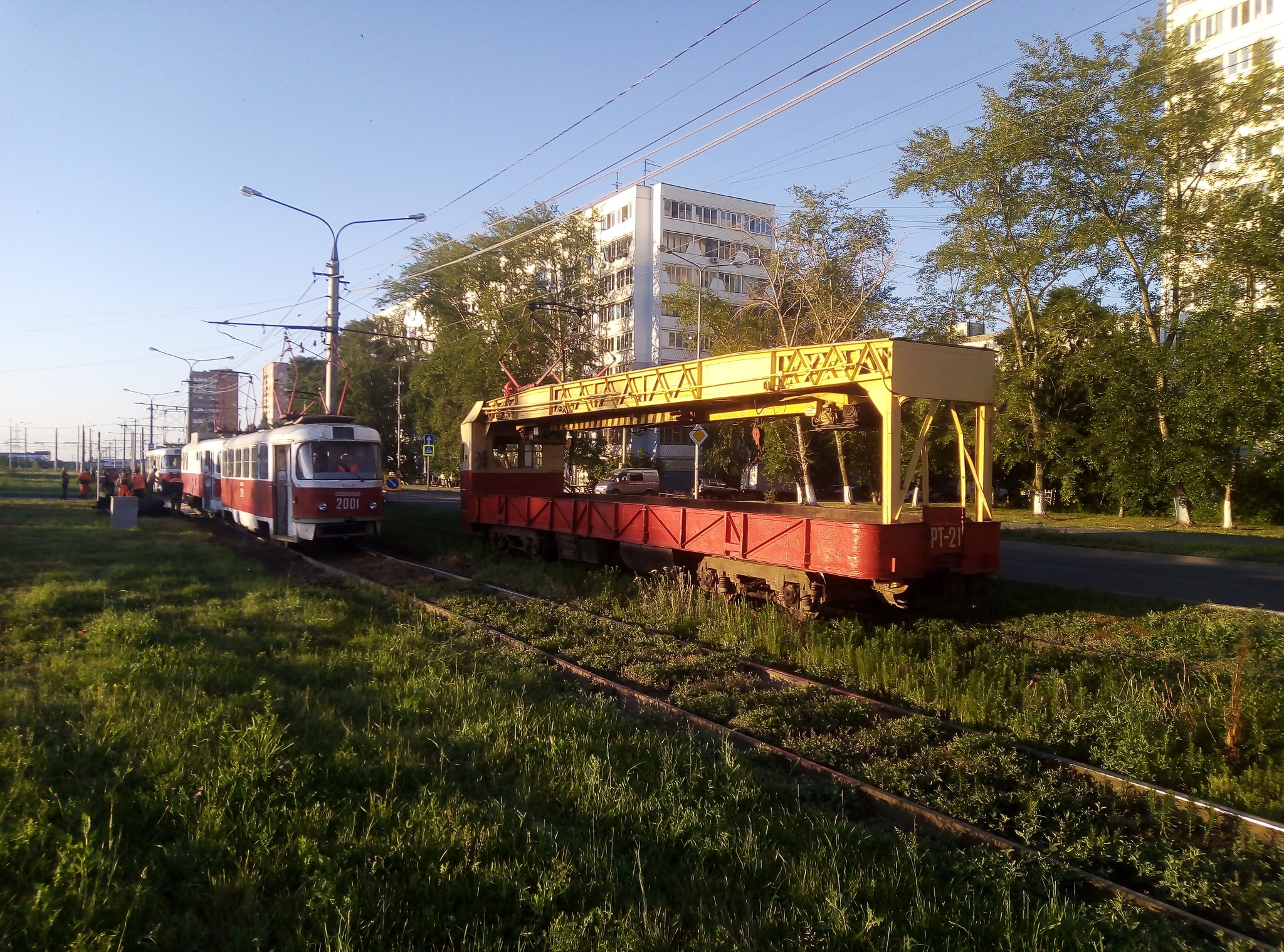 trams - Samara, Morning, Tram, Official transport, Tatra, Repair, Longpost