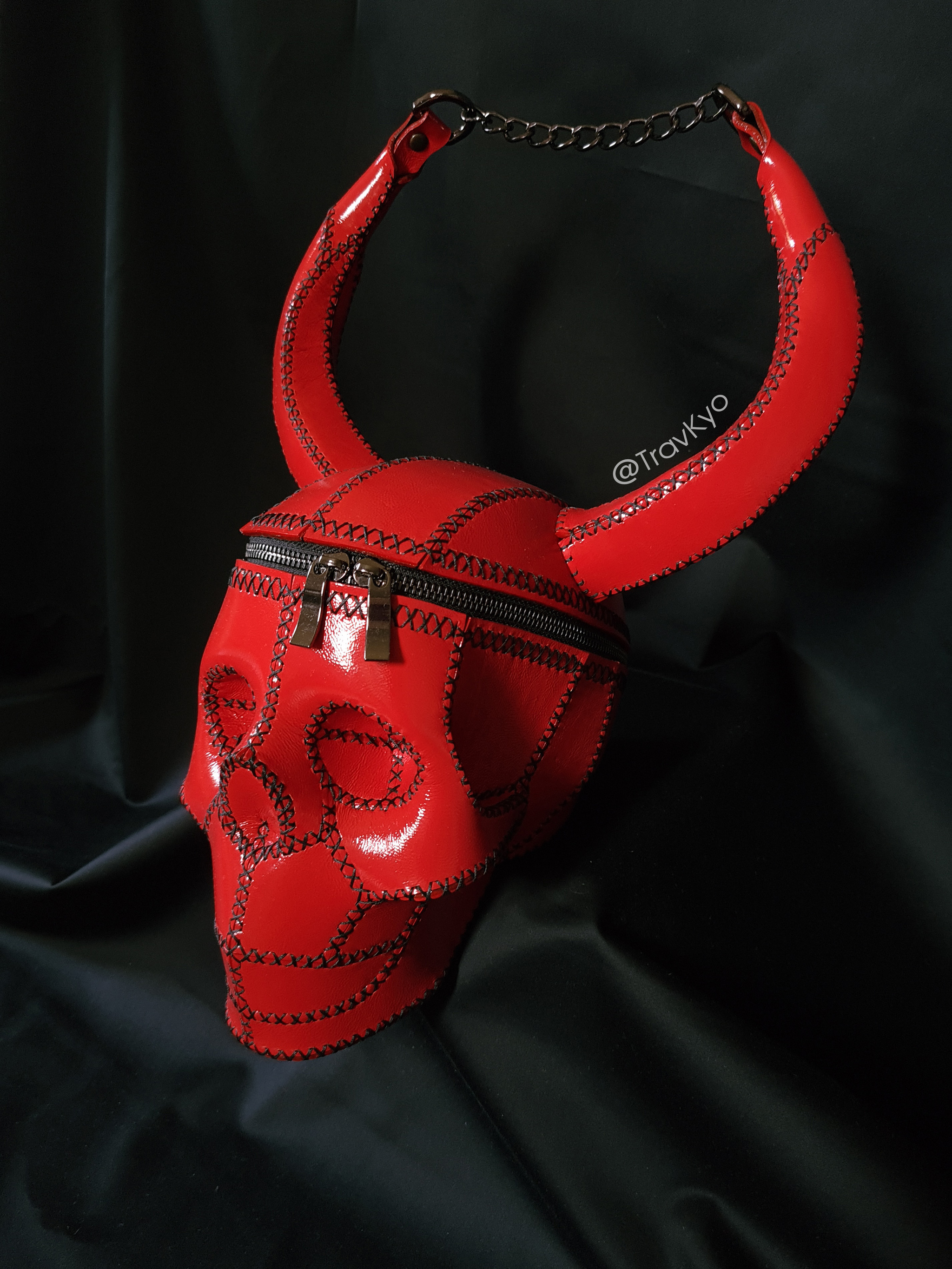 Horned - My, Needlework without process, Handmade, Scull, Сумка, Video, Soundless, Vertical video, Longpost