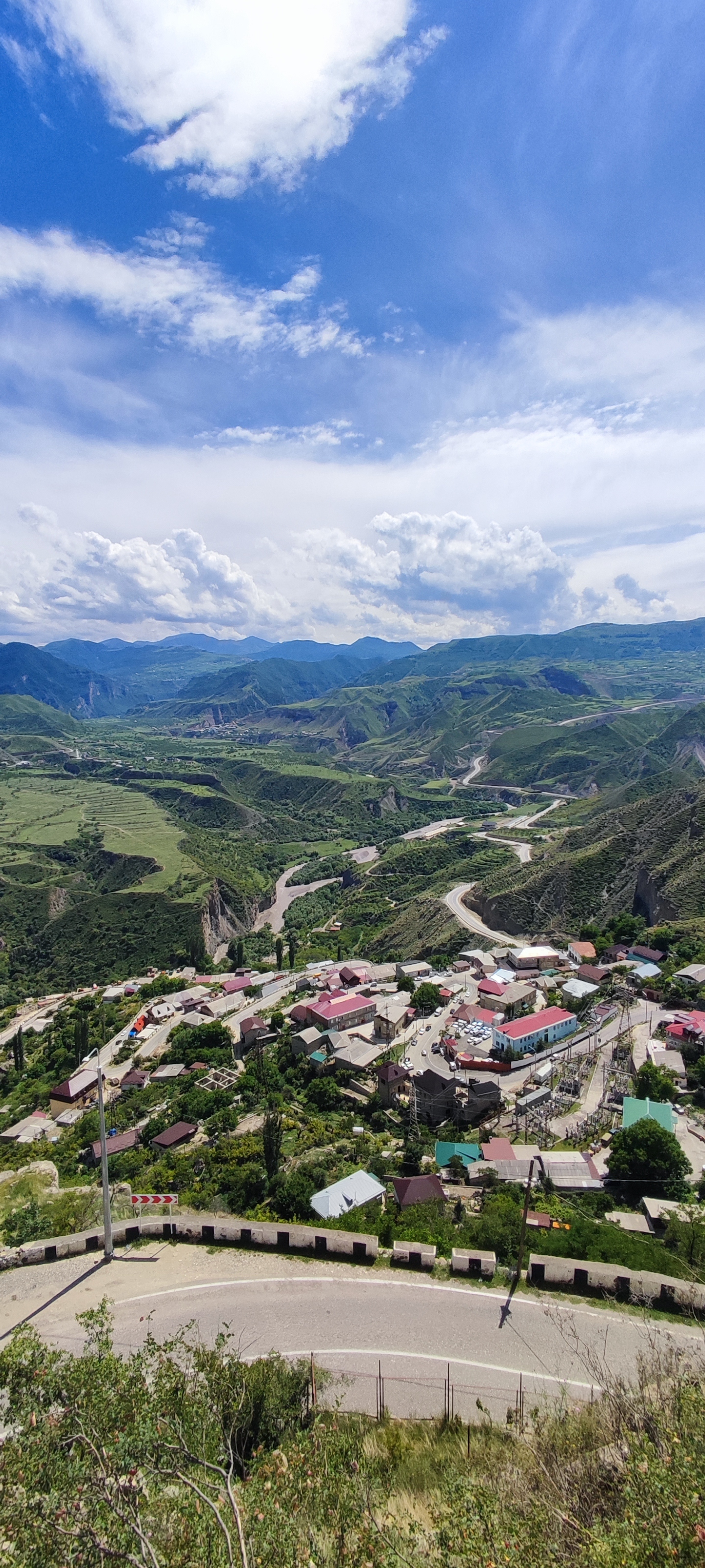 Dagestan. - My, Dagestan, Gunib, Tunnel, Budget travel, Nature, Royal, Sberbank, Video, Vertical video, Longpost