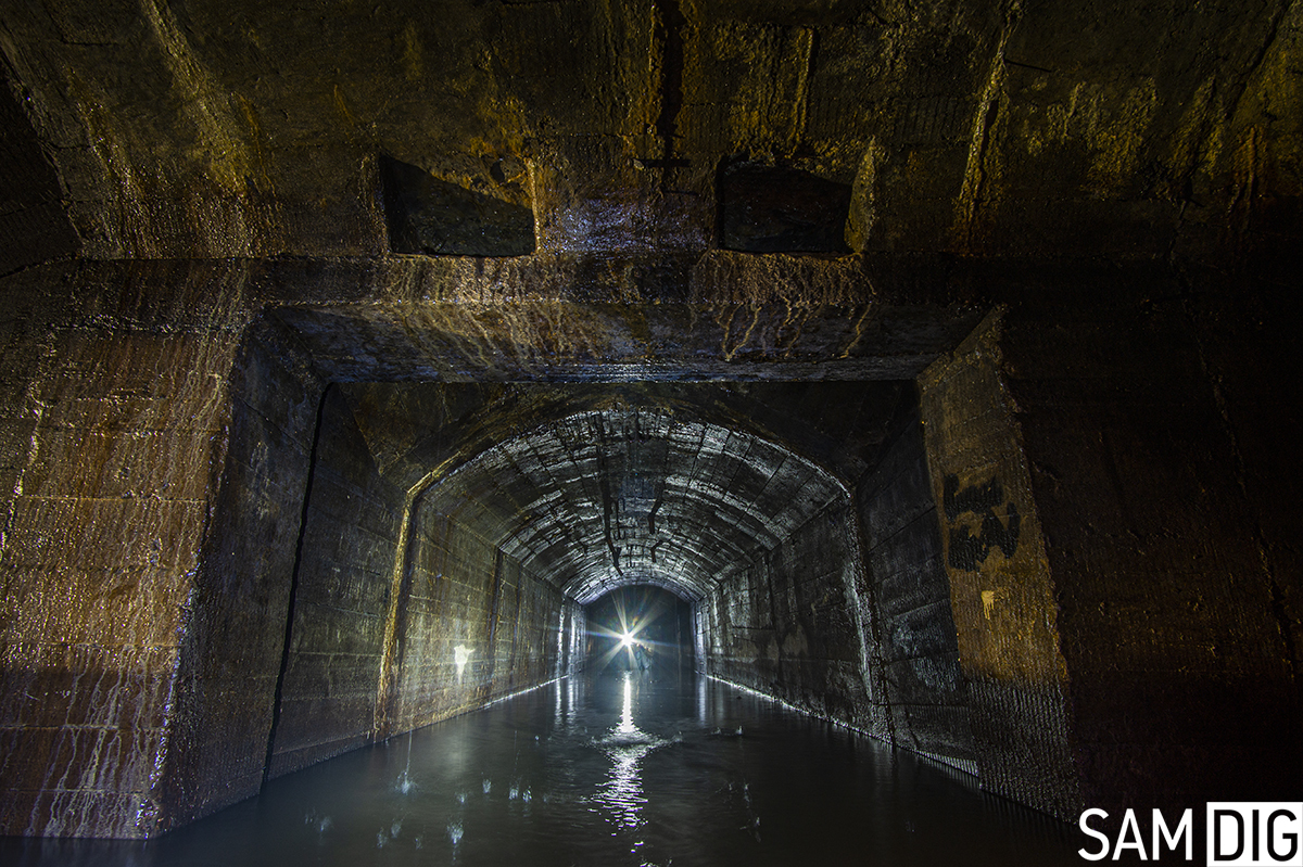 The unfinished Soviet bunker of Beria in the historical center of the province - My, Abandoned, Made in USSR, Urbanfact, Samara, Bunker, Lavrenty Beria, Digger, Urbanphoto, Dungeon, the USSR, civil defense, Bomb shelter, History of the USSR, Video, Youtube, Longpost