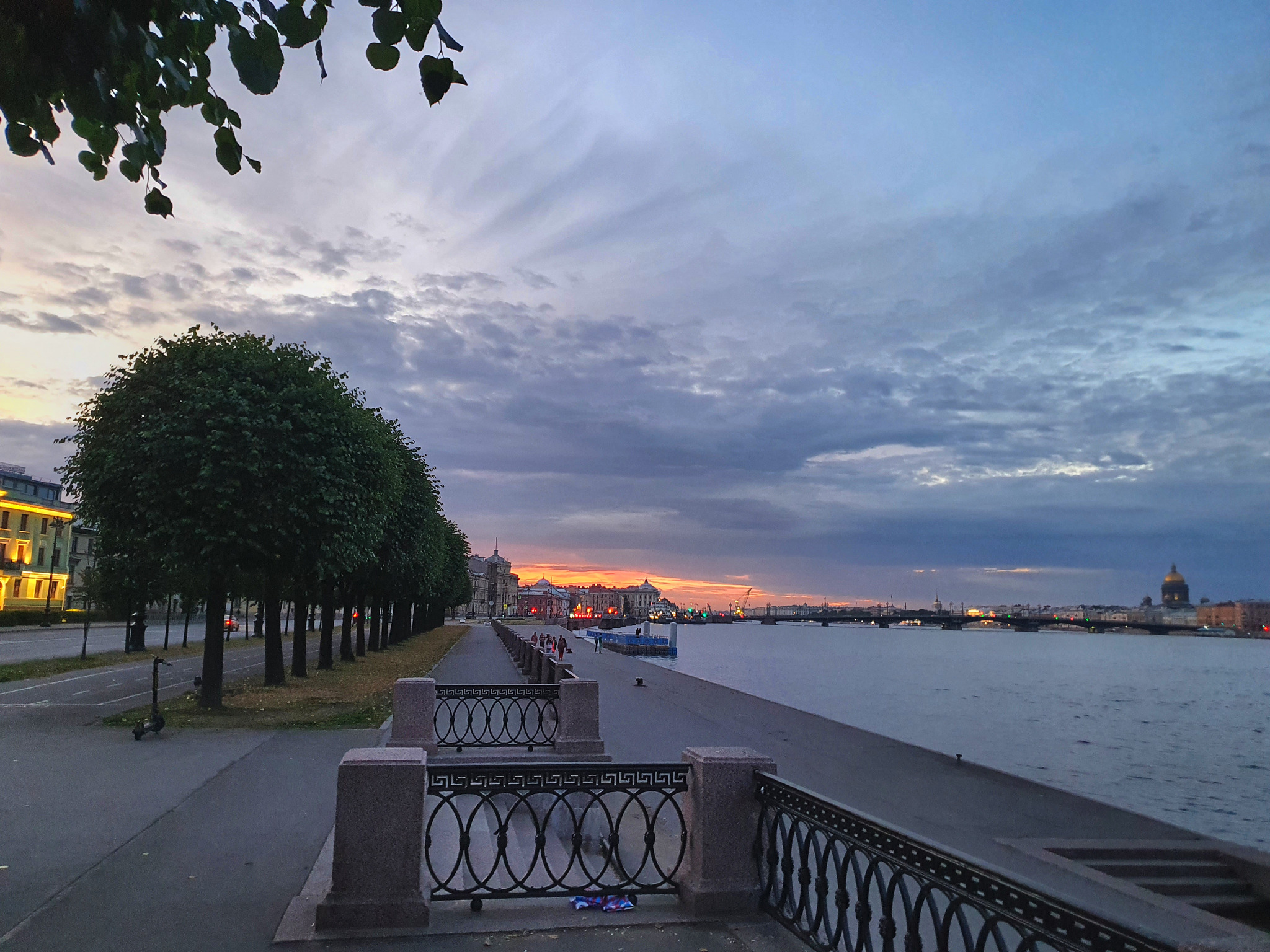 Dawn in Petersburg - My, Saint Petersburg, The photo, Blagoveshchensky Bridge, Longpost, Sky, Neva