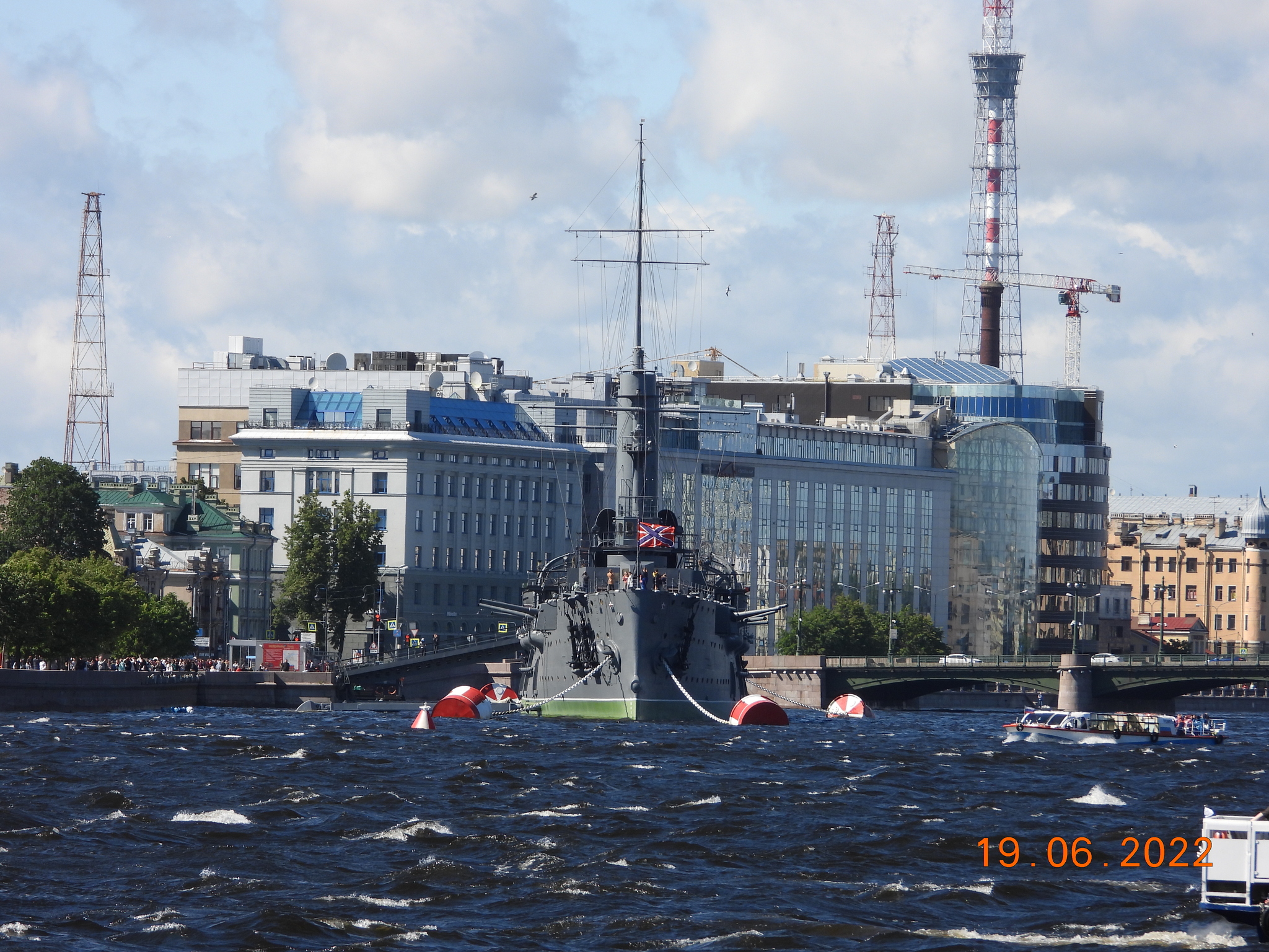 В Питере - пить - Моё, Санкт-Петербург, Белые ночи, Разводные мосты, Петропавловская крепость, Алые паруса, Бриг Россия, Самсон, Петергоф, Длиннопост