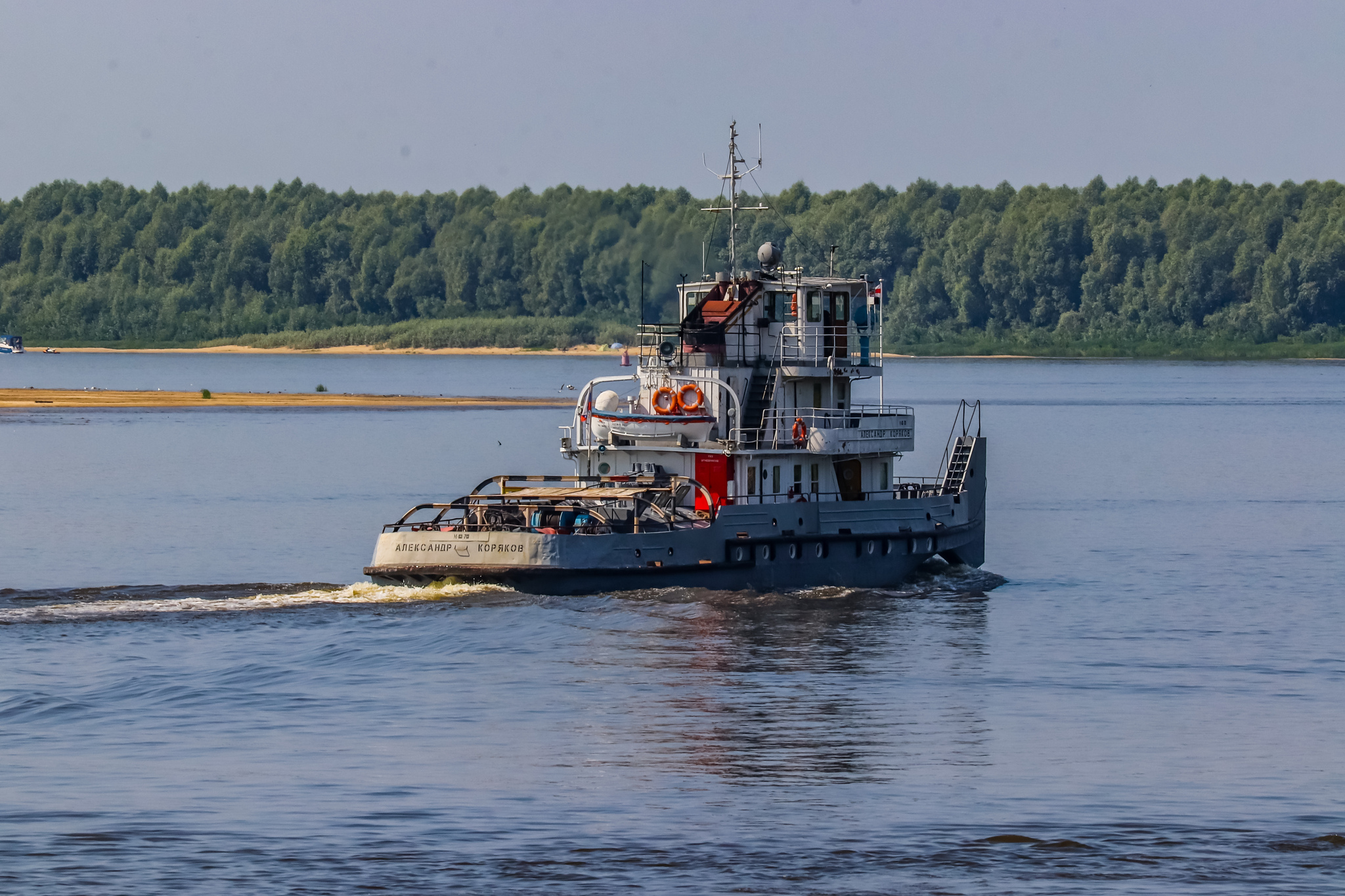 On the river - My, The photo, River, Nature, Boat, Tow, Airplane, Roll, Longpost