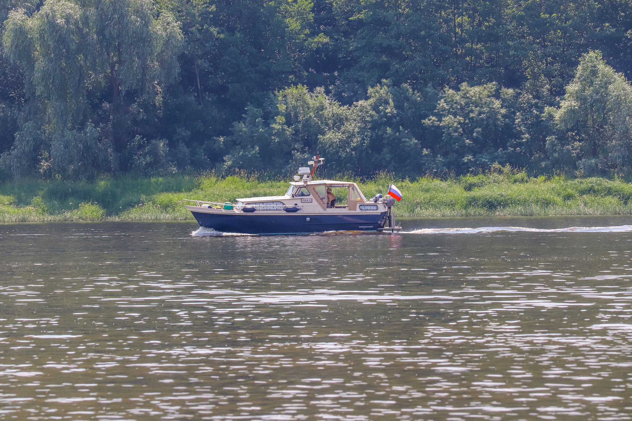 On the river - My, The photo, River, Nature, Boat, Tow, Airplane, Roll, Longpost