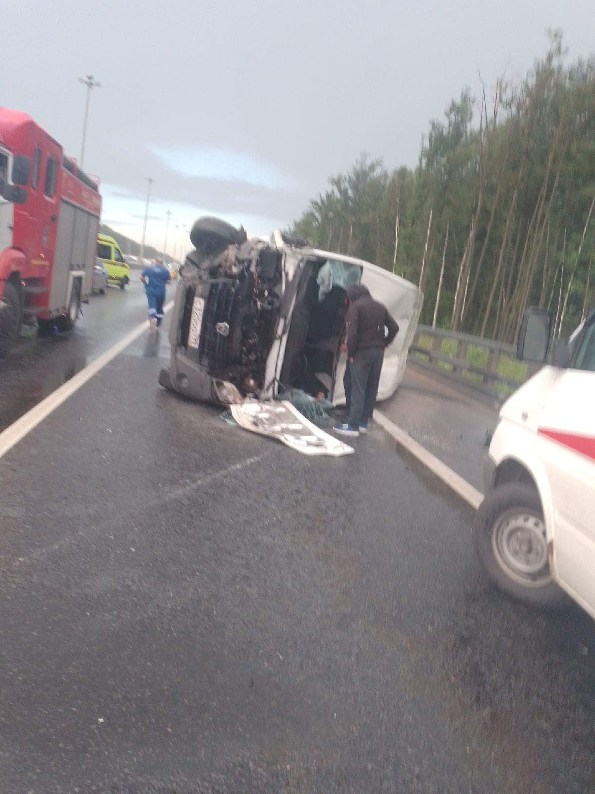 Accident 21.07.2022 Kyiv highway 31 km Moscow direction - My, Road accident, Kievskoe shosse, Victims, Resuscitation, Ambulance, Doctors, Longpost