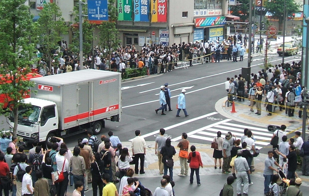 Massacre in Akihabara - My, Japan, The death penalty, Mass killings, The crime, Punishment, Justice, Negative, Court, Murder, Video, Youtube, Longpost