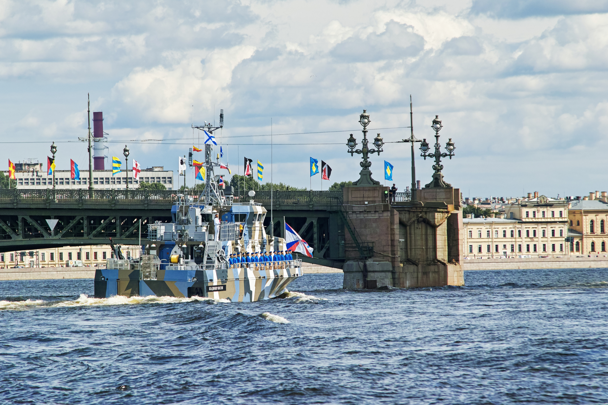 Корабли на Неве и репетиция парада ВМФ - июль 2022 - Моё, Лето, Фотограф, Фотография, Корабль, Парад, Нева, Санкт-Петербург, ВМФ, День ВМФ, Подводная лодка, Sigma, Длиннопост