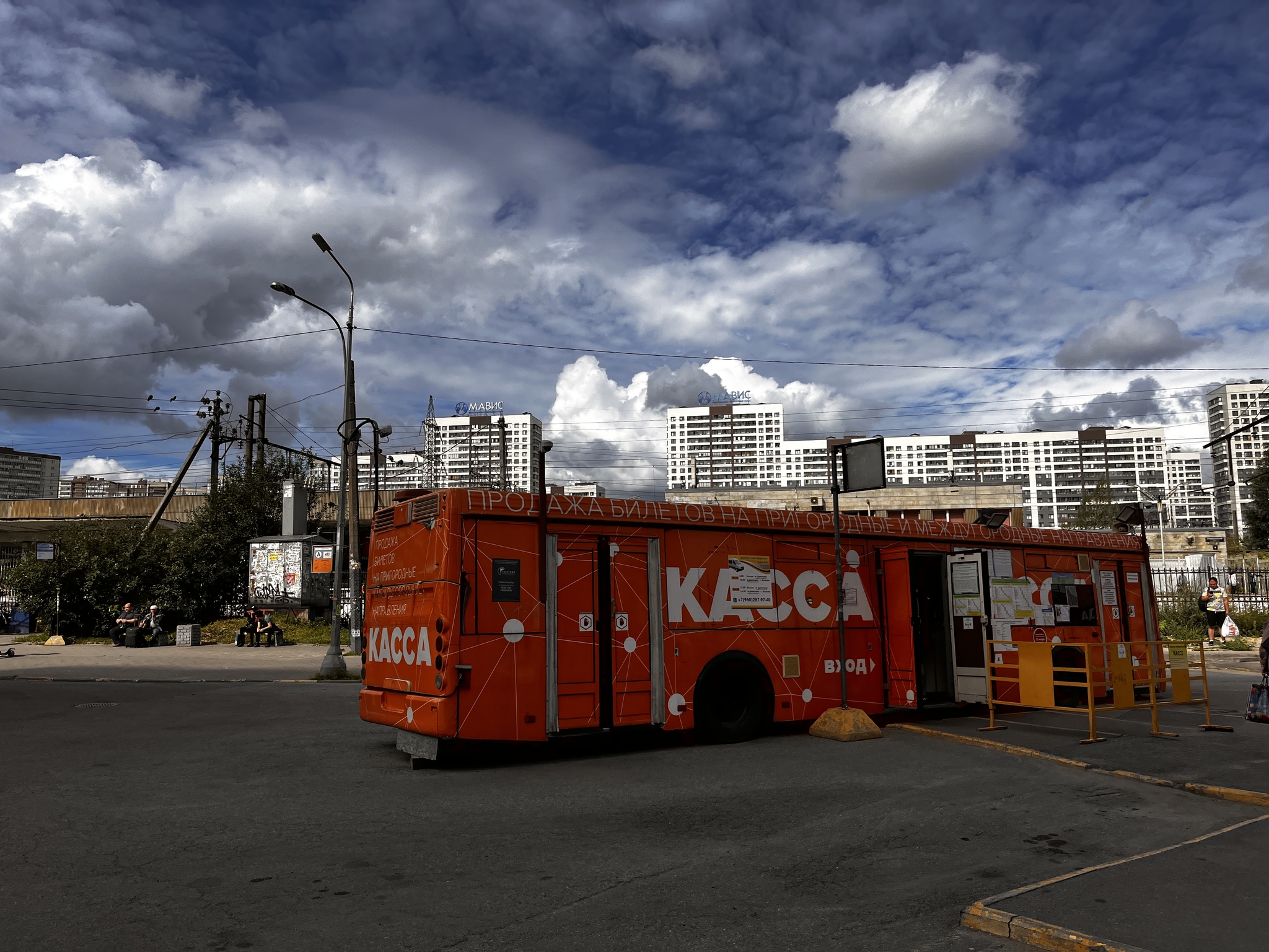 This is St. Petersburg, why am I surprised? There is a bus, a toilet and a ticket office - My, Saint Petersburg, sights, Interesting places, Туристы, Tourism