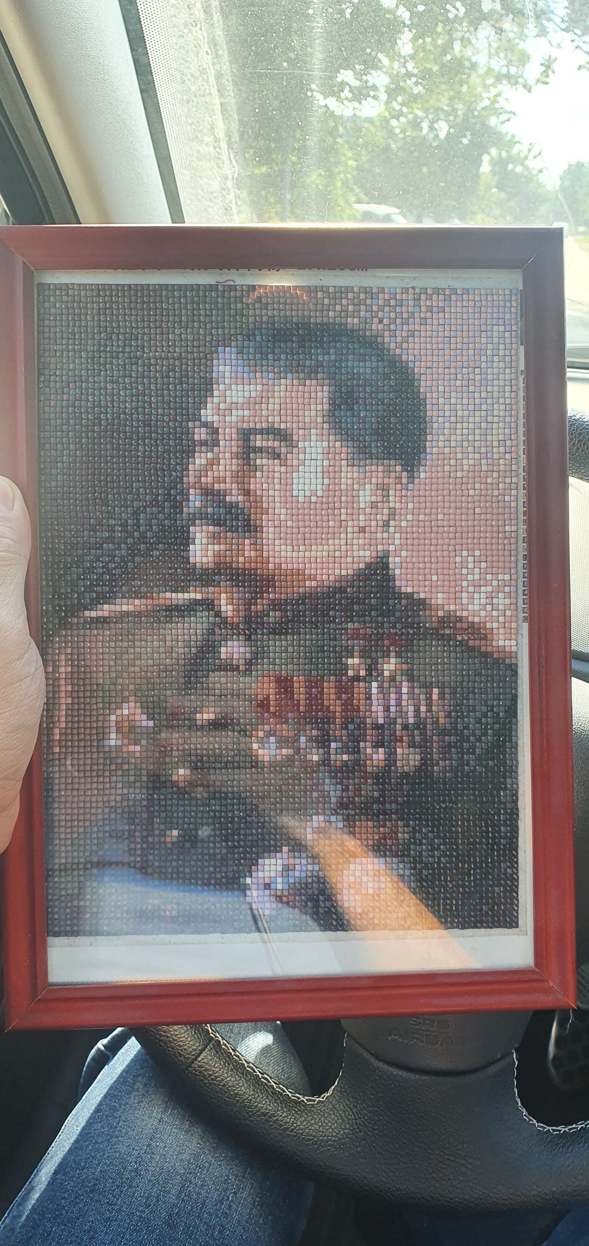 PalmoviyVor's answer to It's been hanging in my bathroom for six years and everyone thinks it's my relatives - My, The photo, Stalin, Frame, Rhinestones, Reply to post, Longpost