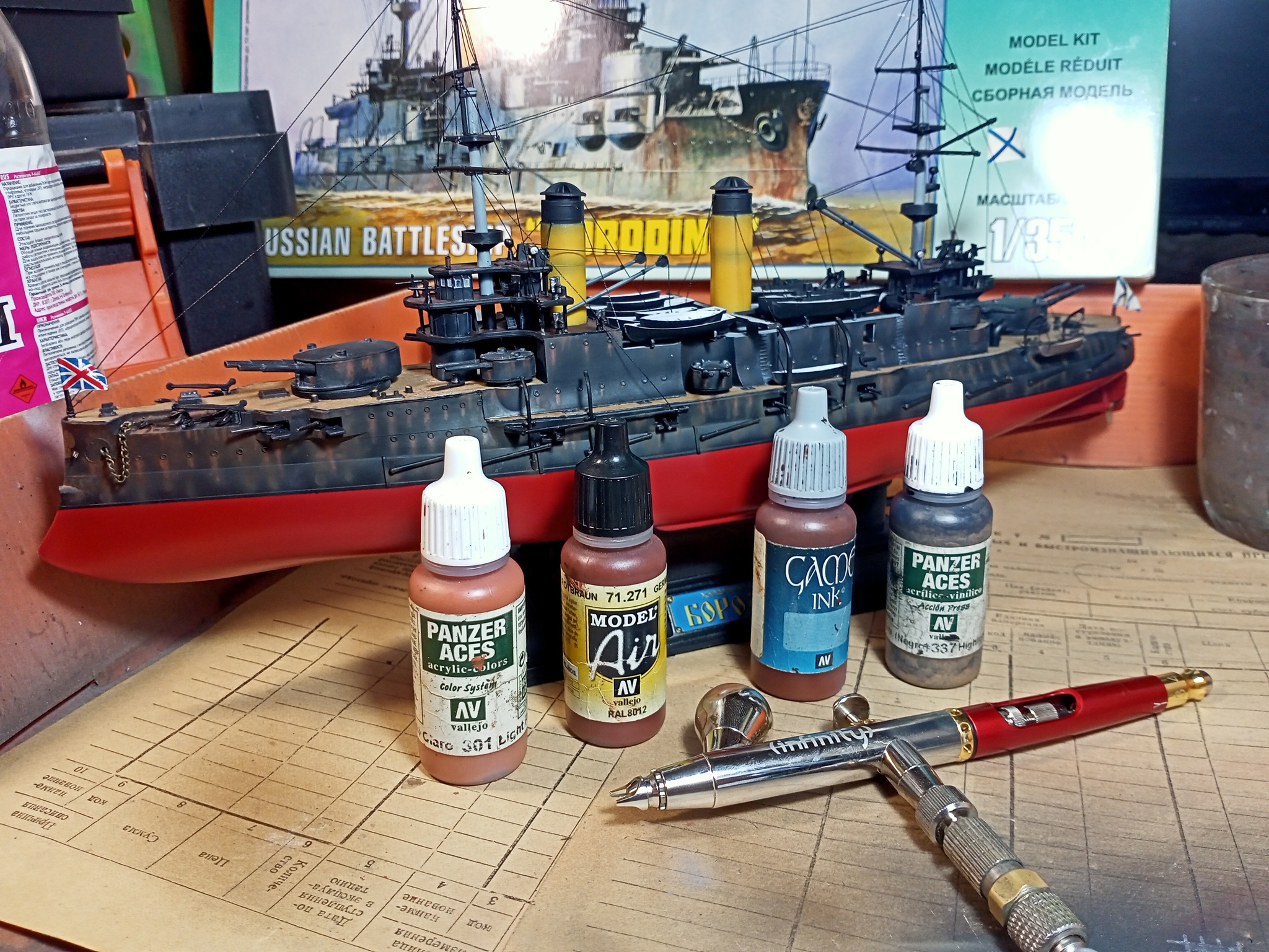 Battleship Borodino (1/350 Star). Assembly notes - My, Stand modeling, Modeling, Scale model, Hobby, Miniature, Painting miniatures, With your own hands, Needlework with process, Needlework, Prefabricated model, Assembly, Airbrushing, Overview, Ship modeling, Ship, Battleship, Russo-Japanese war, Borodino, Fleet, Российская империя, Longpost