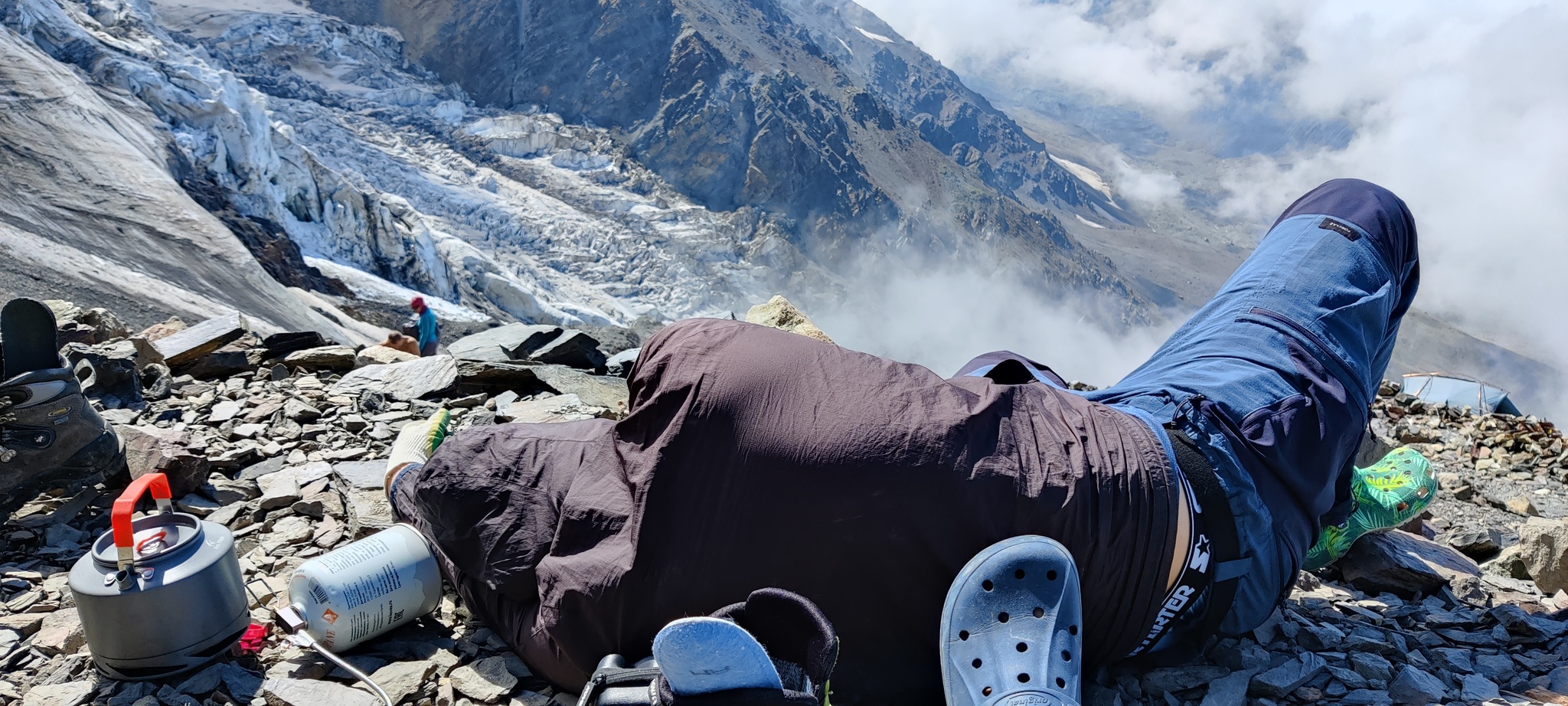 Kazbek in 3 days. Adventure for 20 minutes - come in and out !!! - My, Mountain tourism, Tent, The rocks, Caucasus, Hike, Longpost