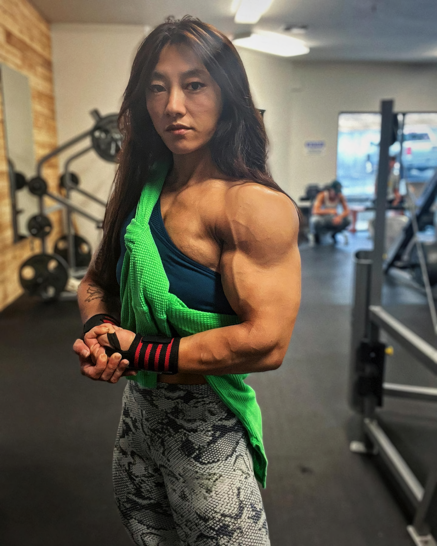 Olivia Bian - Olivia Bian, Strong girl, Sleep-Sleep, Asian, Girls, Sports girls, Body-building, Bodybuilders, The photo, Video, Vertical video, Longpost