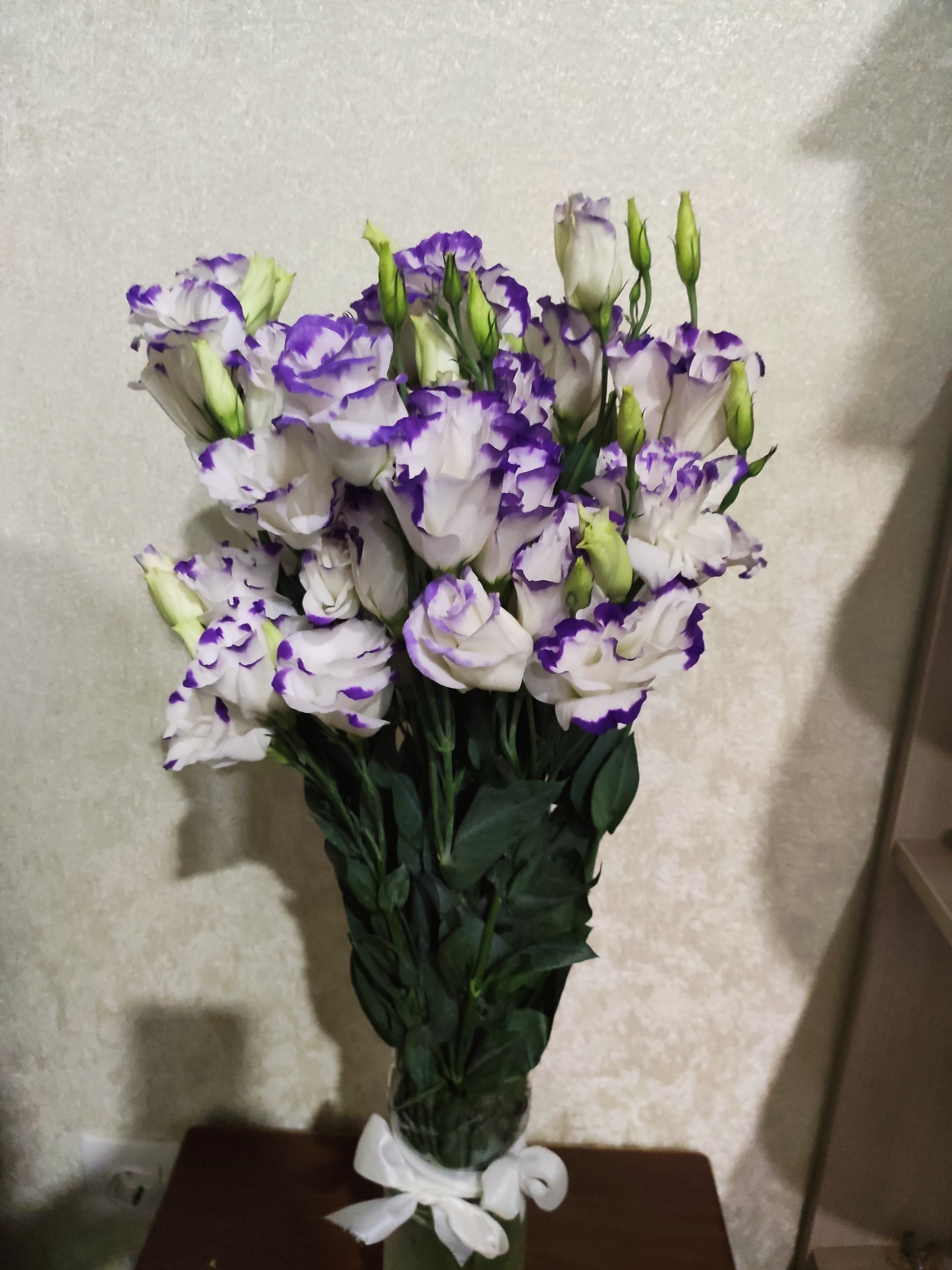 I ask for the help of florists (Peekaboo helped - Eustoma) - My, the Rose, Flowers, Bouquet