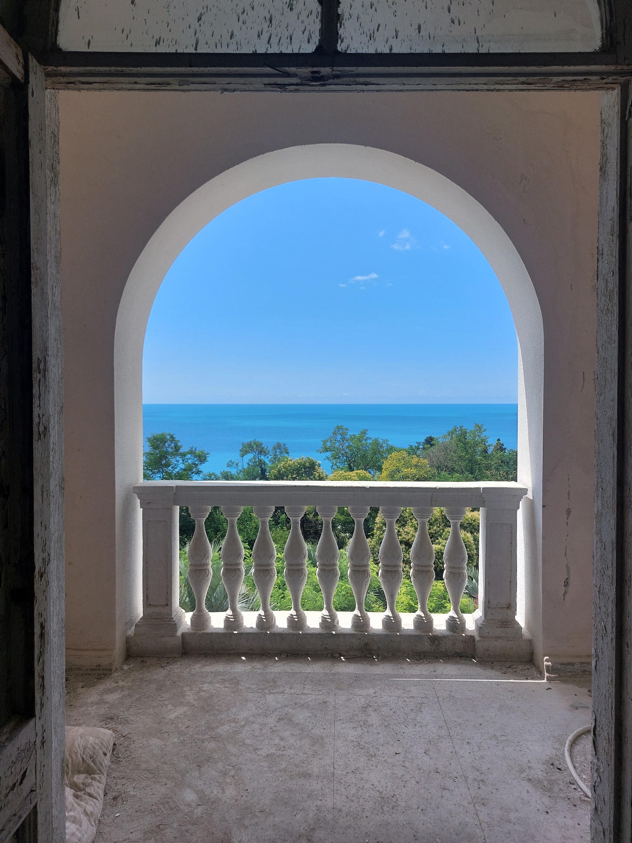 Gagripsh. Abkhazia - My, Abkhazia, Gagra, Gagripsh, Longpost, Abandoned, The photo