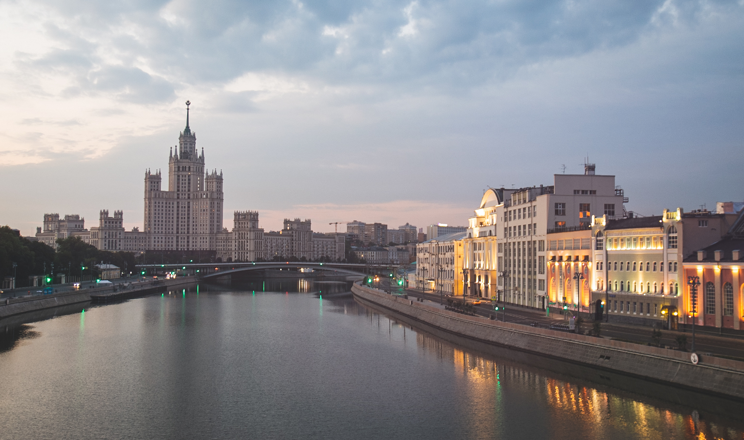 Moscow at night - My, Moscow, Moscow City, Poklonnaya Gora, Sparrow Hills, The photo, Zaryadye, Night city, VDNKh, Longpost