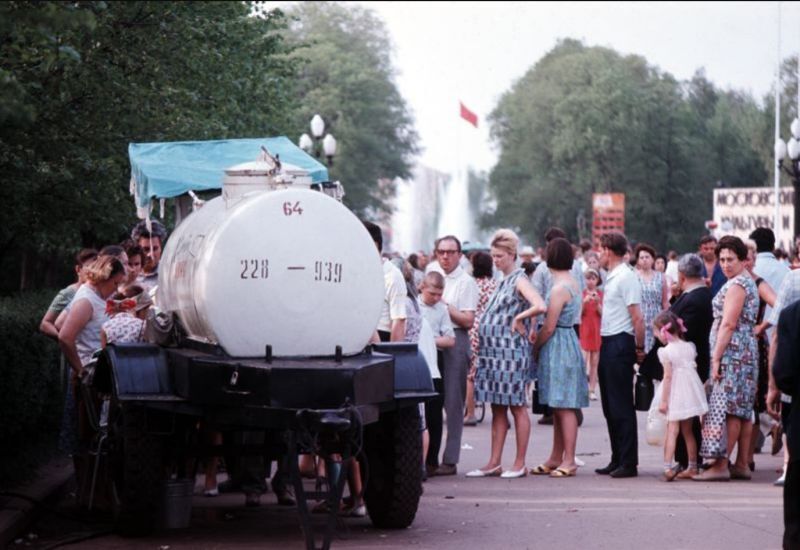 GREETINGS FROM MOSCOW AT THE END OF THE SIXties - the USSR, 60th, Old photo, Longpost, The photo, Moscow