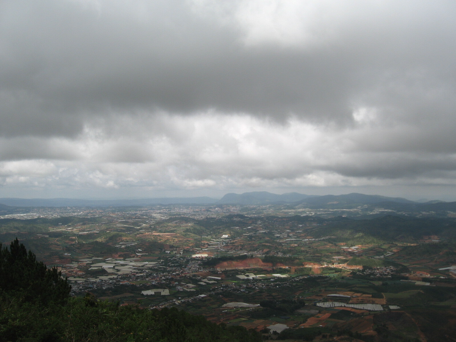 Mount Romeo and Juliet from Dalat - sights, The culture, Informative, Traditions, The mountains, Vietnam, Dalat, Asia, Tourism, Legend, Travels, Longpost