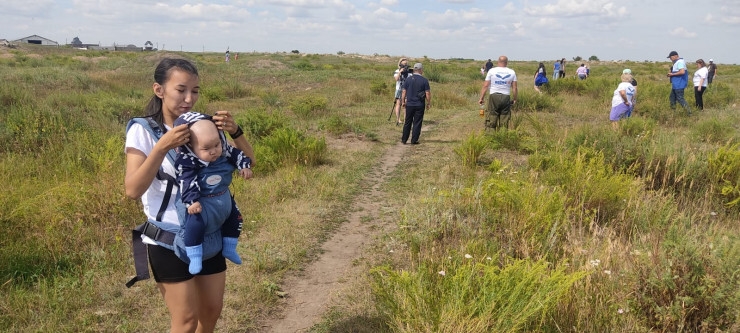 The search for the missing 5-year-old girl has been going on for the third day. Chronology of events - My, Negative, The rescue, Kazakhstan, Kostanay, People search, Children, Kostanay region, Girl, Autistic Disorders, Video, Vertical video, Longpost