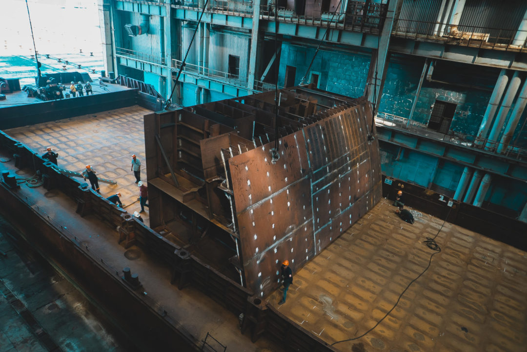 Sections for the fifth nuclear icebreaker of project 22220 were manufactured at Astrakhan shipyards. Propulsion motors were loaded onto the fourth - news, Russia, Nuclear icebreaker, Shipbuilding, Longpost