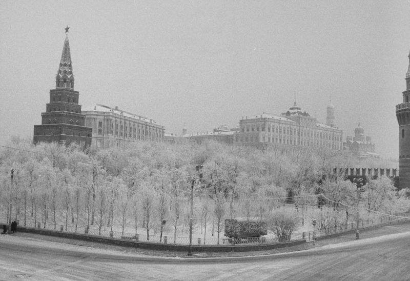 MOSCOW AND MUSCOVITES IN THE WINTER OF 1959 - the USSR, 50th, Old photo, Longpost, Black and white photo, Moscow