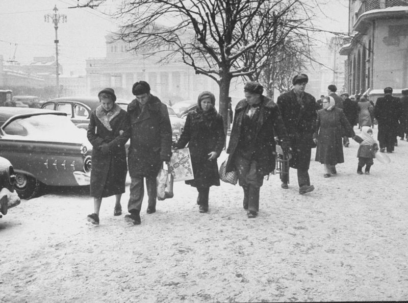 MOSCOW AND MUSCOVITES IN THE WINTER OF 1959 - the USSR, 50th, Old photo, Longpost, Black and white photo, Moscow