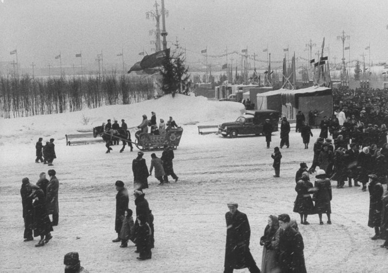 MOSCOW AND MUSCOVITES IN THE WINTER OF 1959 - the USSR, 50th, Old photo, Longpost, Black and white photo, Moscow