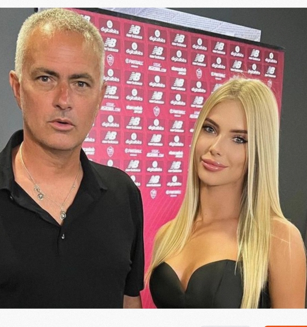 Mourinho with Ukrainian presenter - My, FC Roma, Football, Longpost