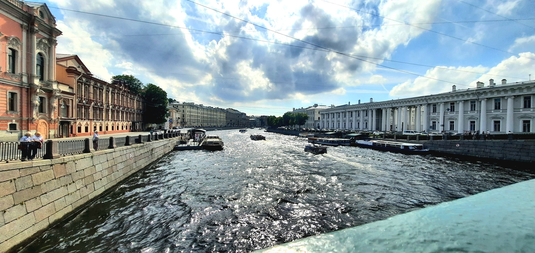 Just a little Peter - My, Saint Petersburg, Saint Isaac's Cathedral, Washing, Fontanka, Sky, Anichkov bridge, The photo, Mobile photography