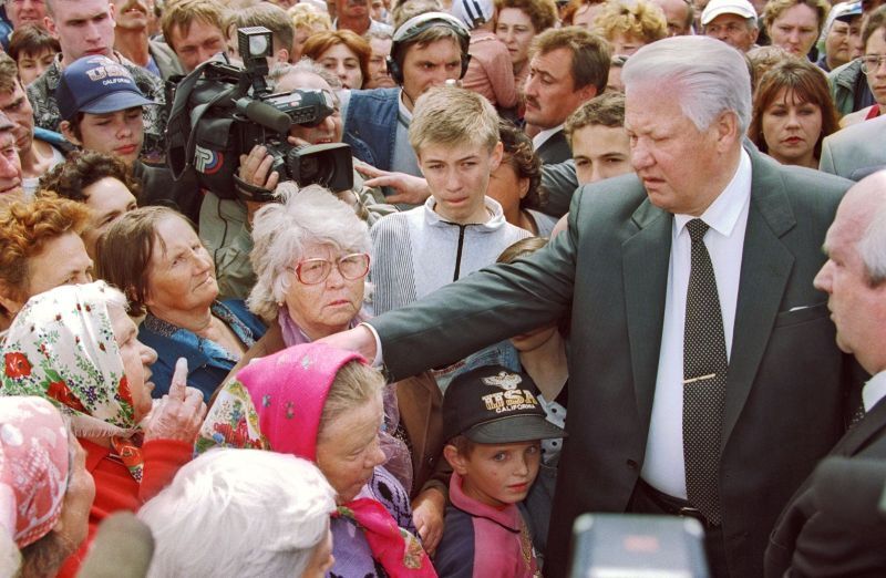 1996. ГАСТРОЛЬНОЕ ТУРНЕ «ГОЛОСУЙ ИЛИ ПРОИГРАЕШЬ» - Россия, 90-е, Старое фото, Длиннопост, Борис Ельцин, 1996, Политика