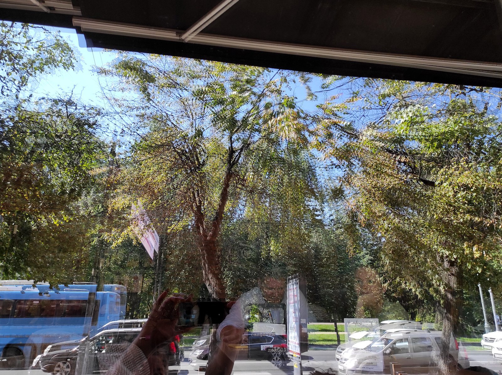 fractal window - My, Mobile photography, Window, Optics, Reflection