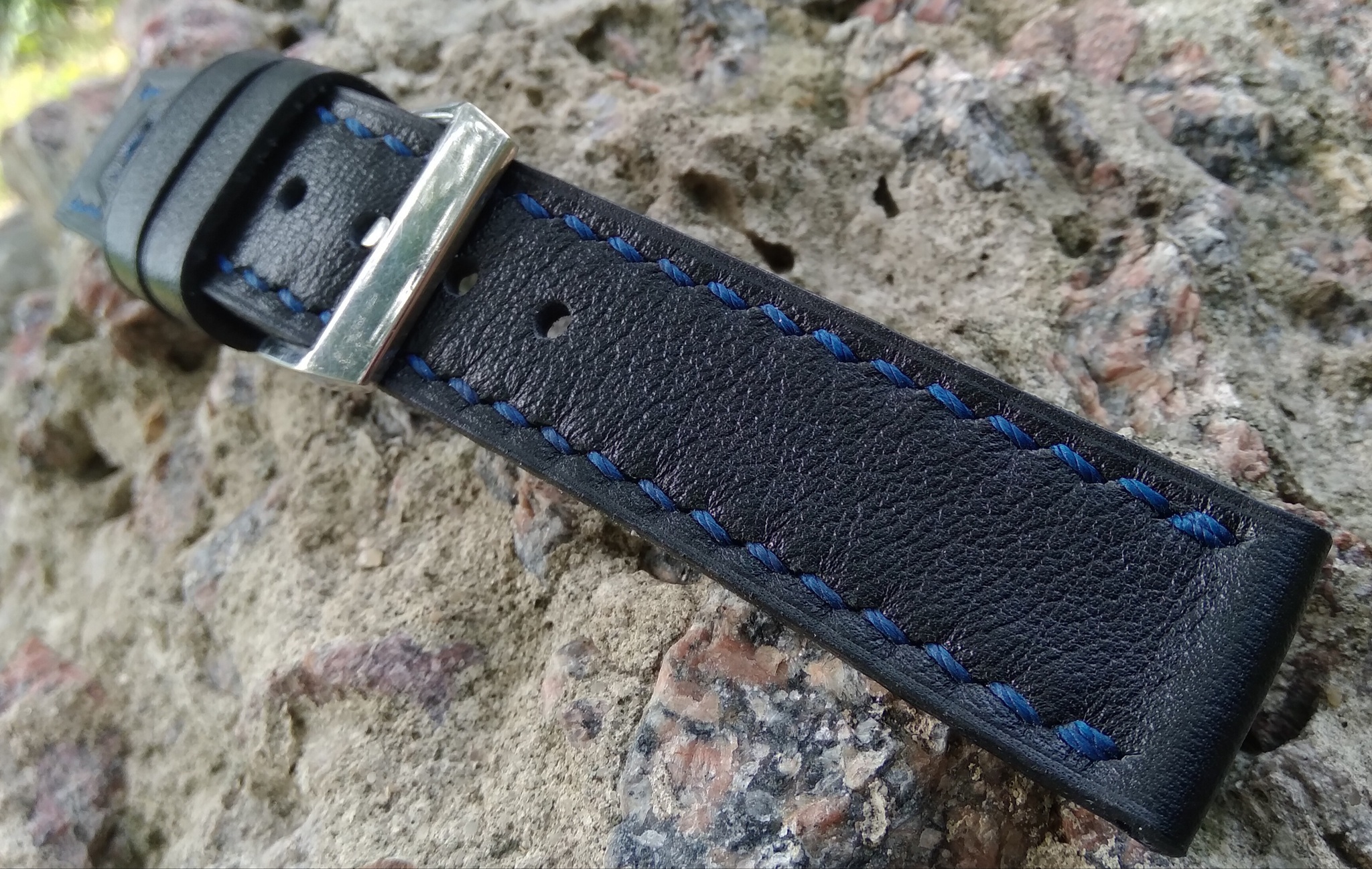 Strap with blue stitching! Watch strap 22 mm - My, Accessories, Natural leather, Leather products, Leather, Clock, Strap, Womens, Wrist Watch, Decoration, Handmade, With your own hands, Longpost, Needlework without process