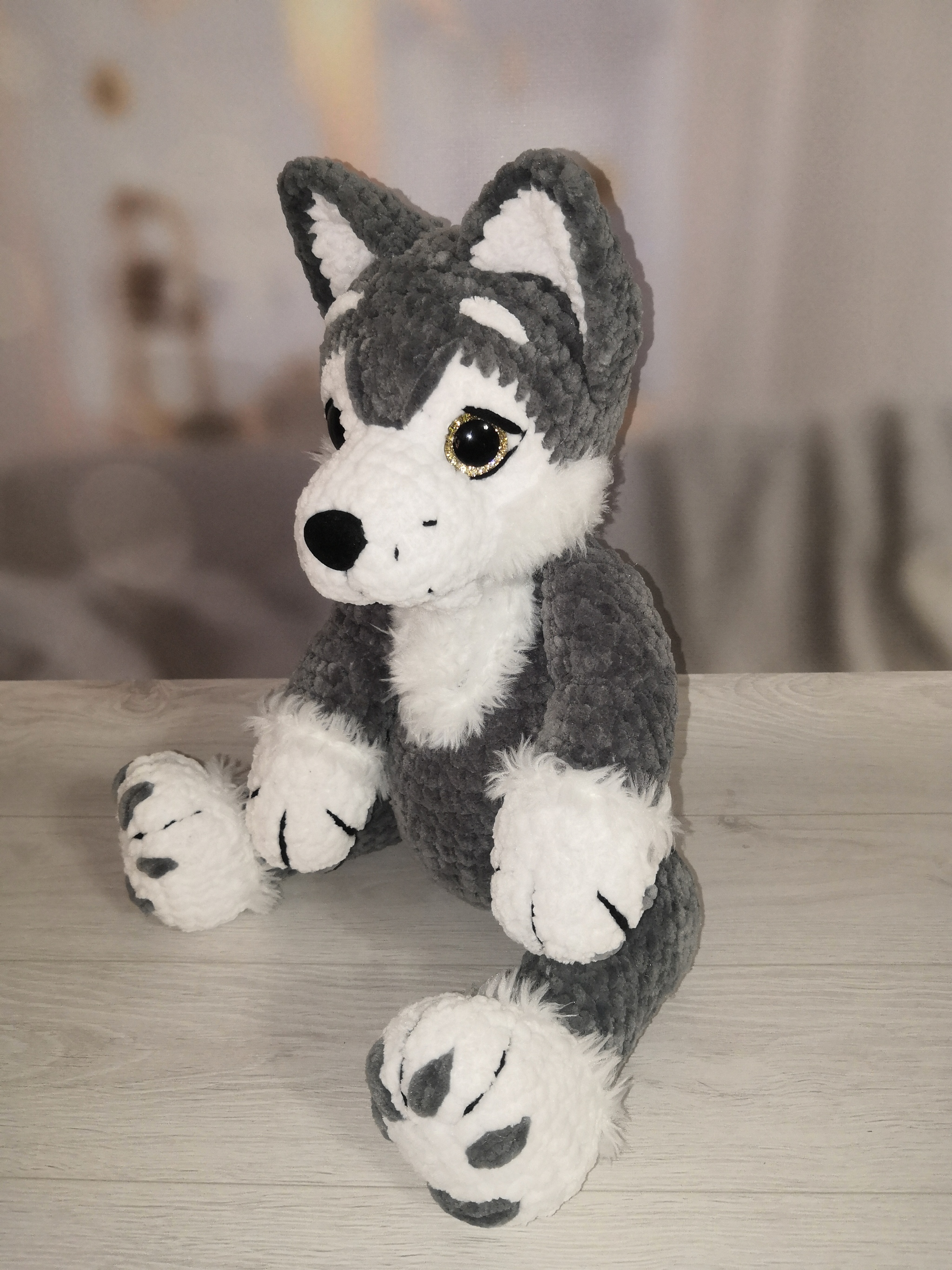 Is it a wolf or a husky?! - My, Amigurumi, Knitting, Crochet, Plush Toys, Soft toy, Wolf, Dog breeds, Dog, Favourite buisness, Longpost