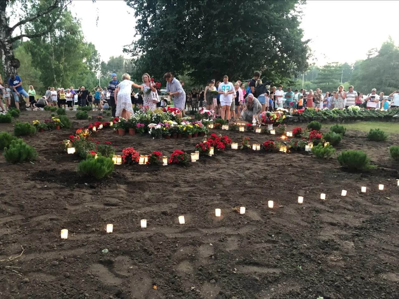 Estonian Narva. The place where the tank-monument T-34 stood. Locals brought flowers and candles here - Politics, Estonia, Narva, West