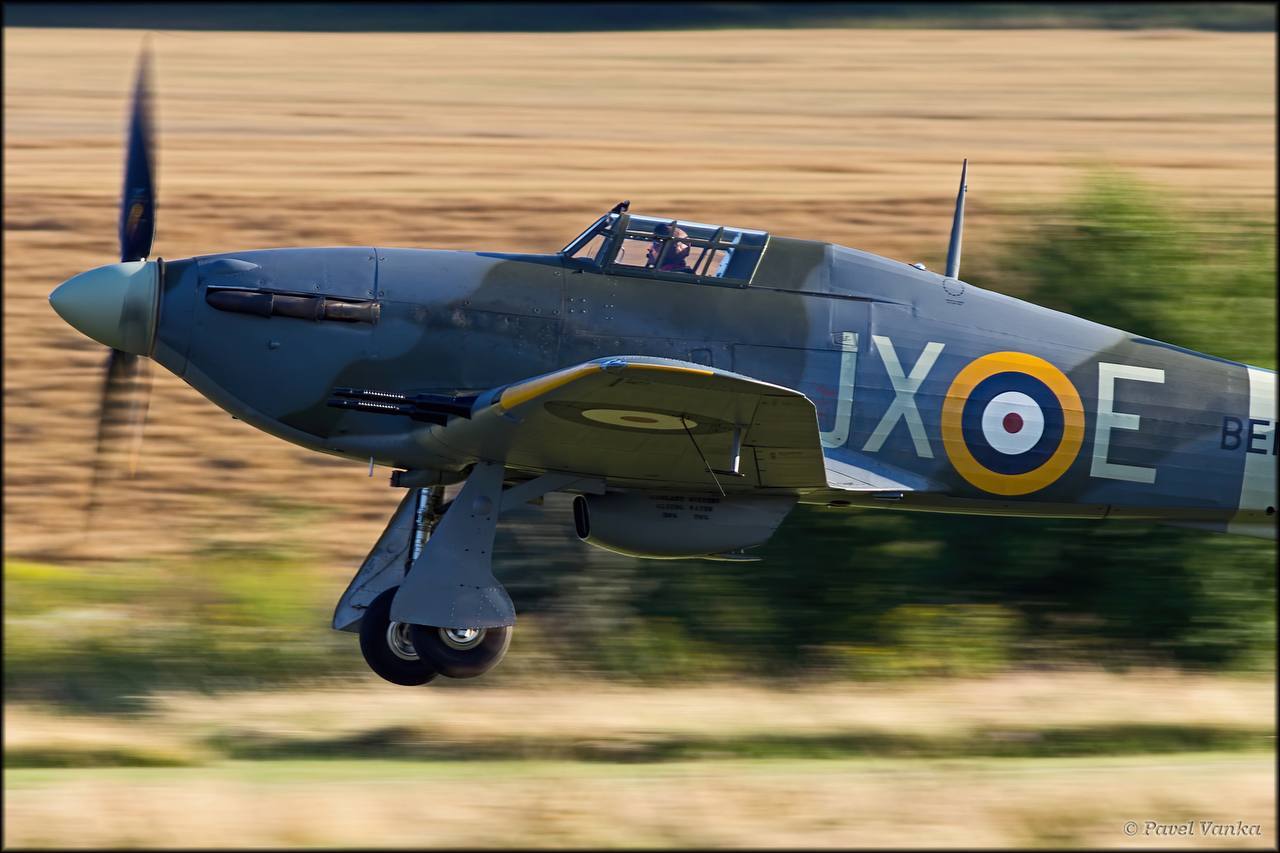    Hawker Hurricane MkIV  