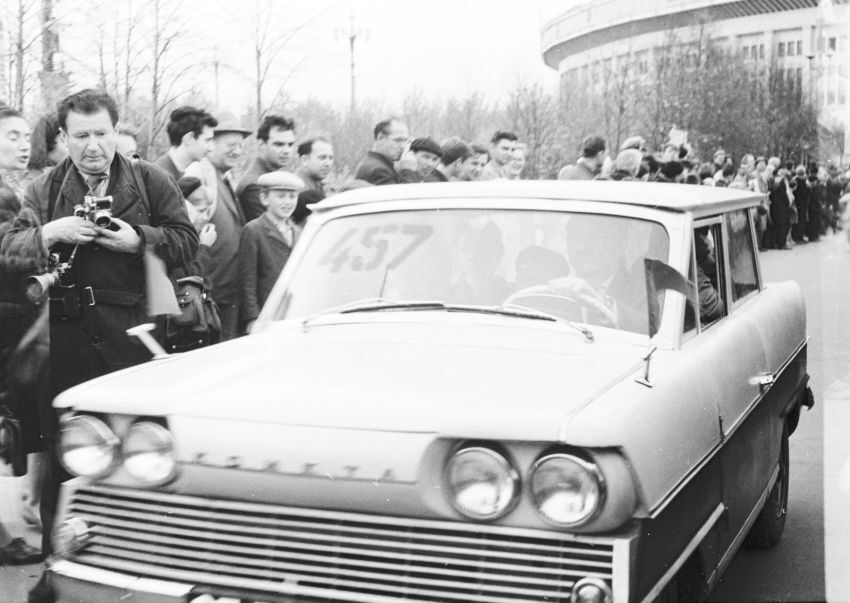 МОСКОВСКИЙ ПРАЗДНИК АВТОМОБИЛИСТОВ В 1966 ГОДУ - СССР, 60-е, Автовыставка, Старое фото, Длиннопост, Черно-белое фото