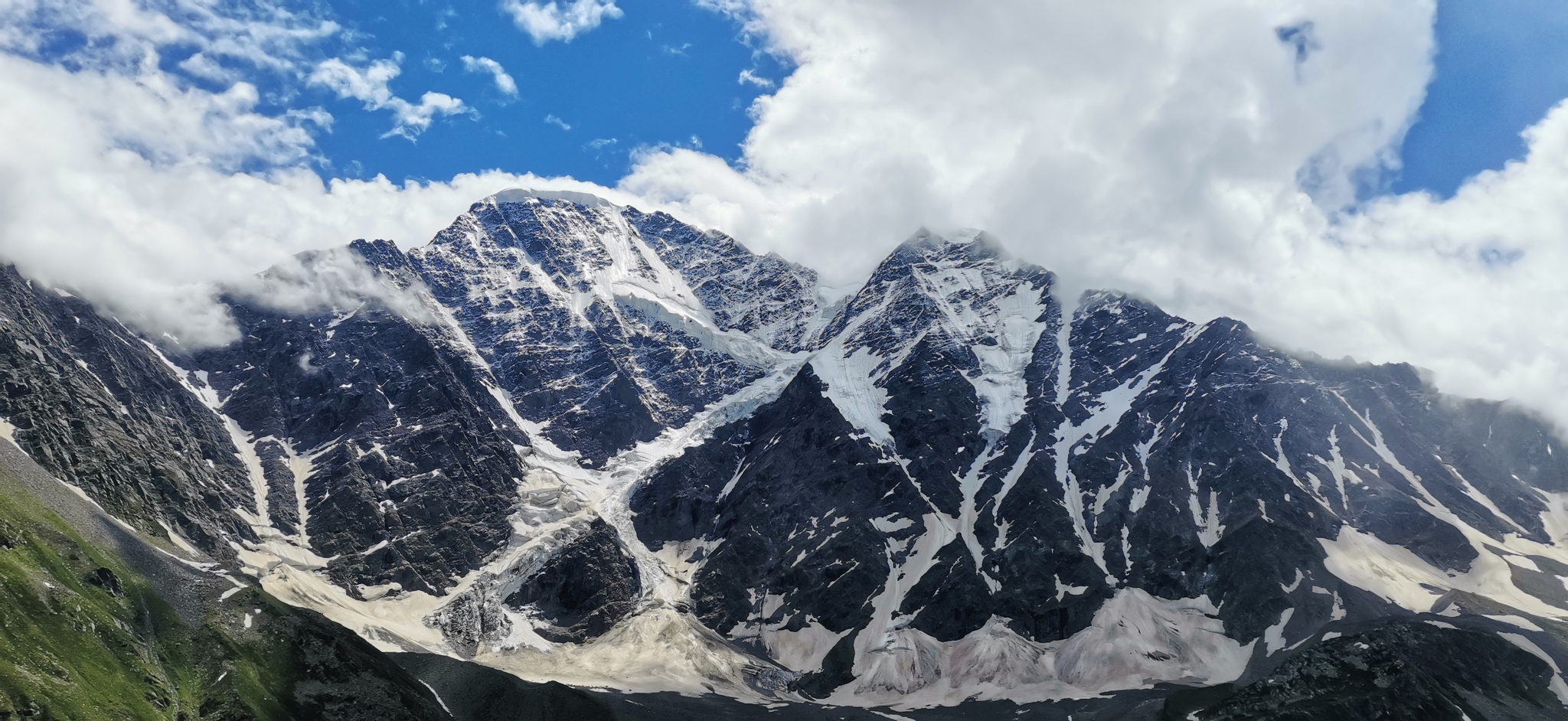 A walk to the lake donguz orun kel - My, Hike, The mountains, Tourism, Mountain tourism, Lake, Caucasus, Elbrus, Donguz, North Caucasus, The rocks, Camping