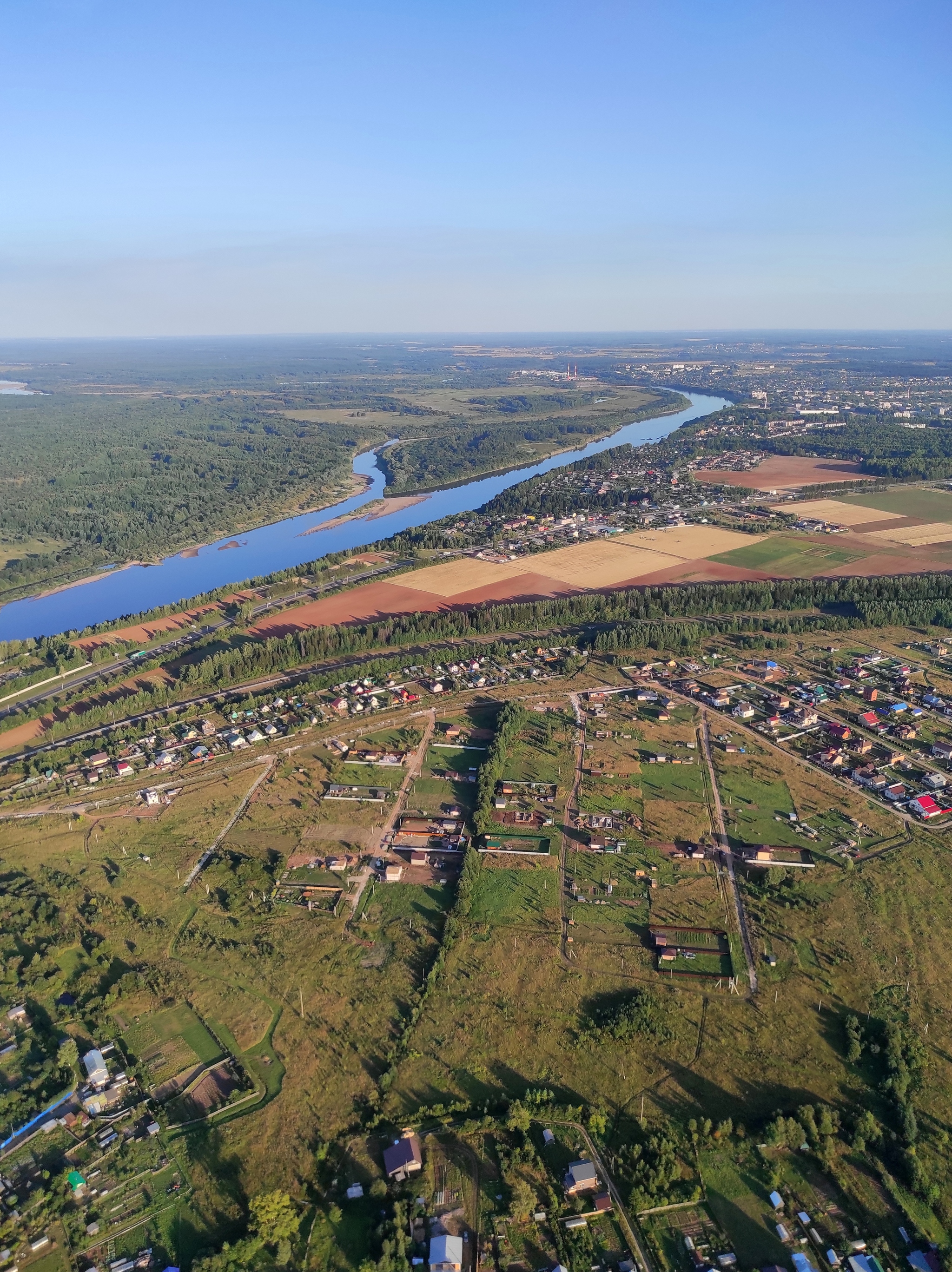 Evening paraglider over Kirov - My, Paragliding, View from above, Flight, Beautiful, Kirov, Longpost, Small aircraft