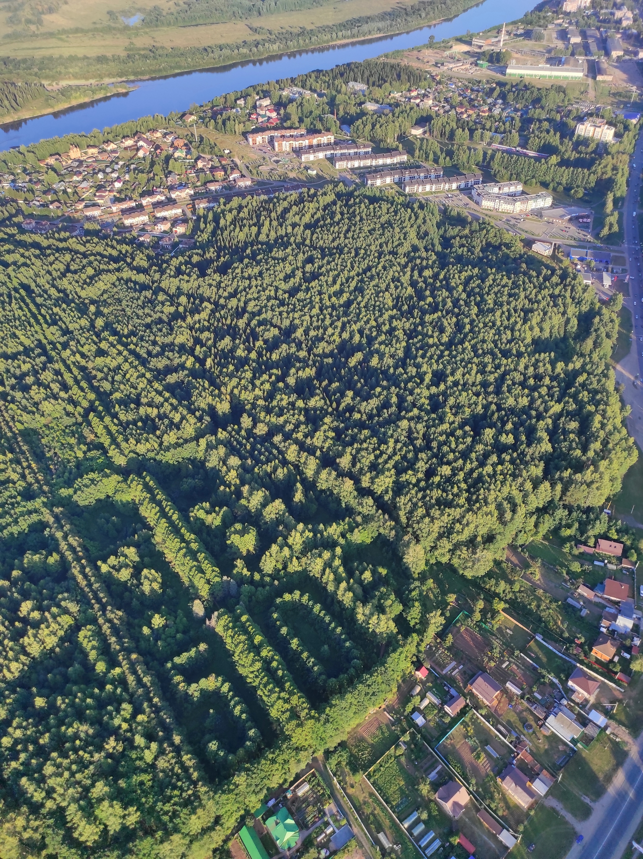 Evening paraglider over Kirov - My, Paragliding, View from above, Flight, Beautiful, Kirov, Longpost, Small aircraft